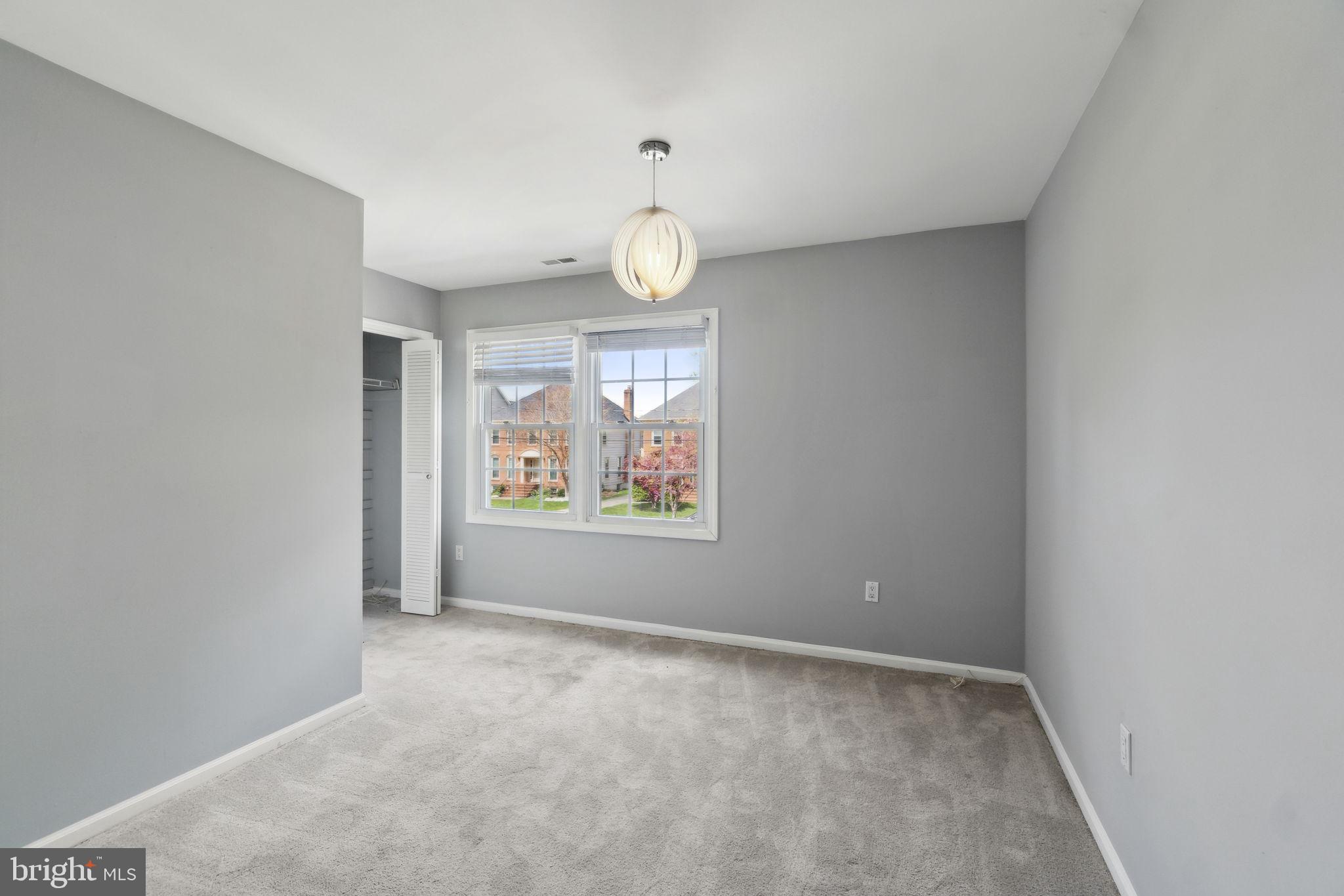 ALCOVA HEIGHTS - Residential Lease