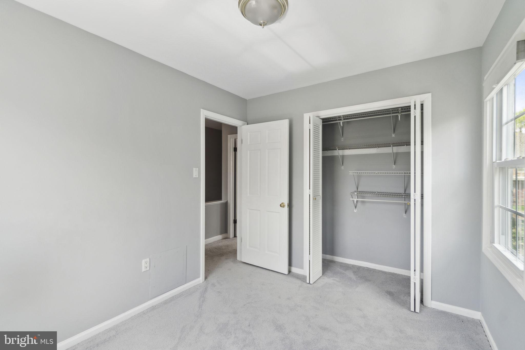 ALCOVA HEIGHTS - Residential Lease