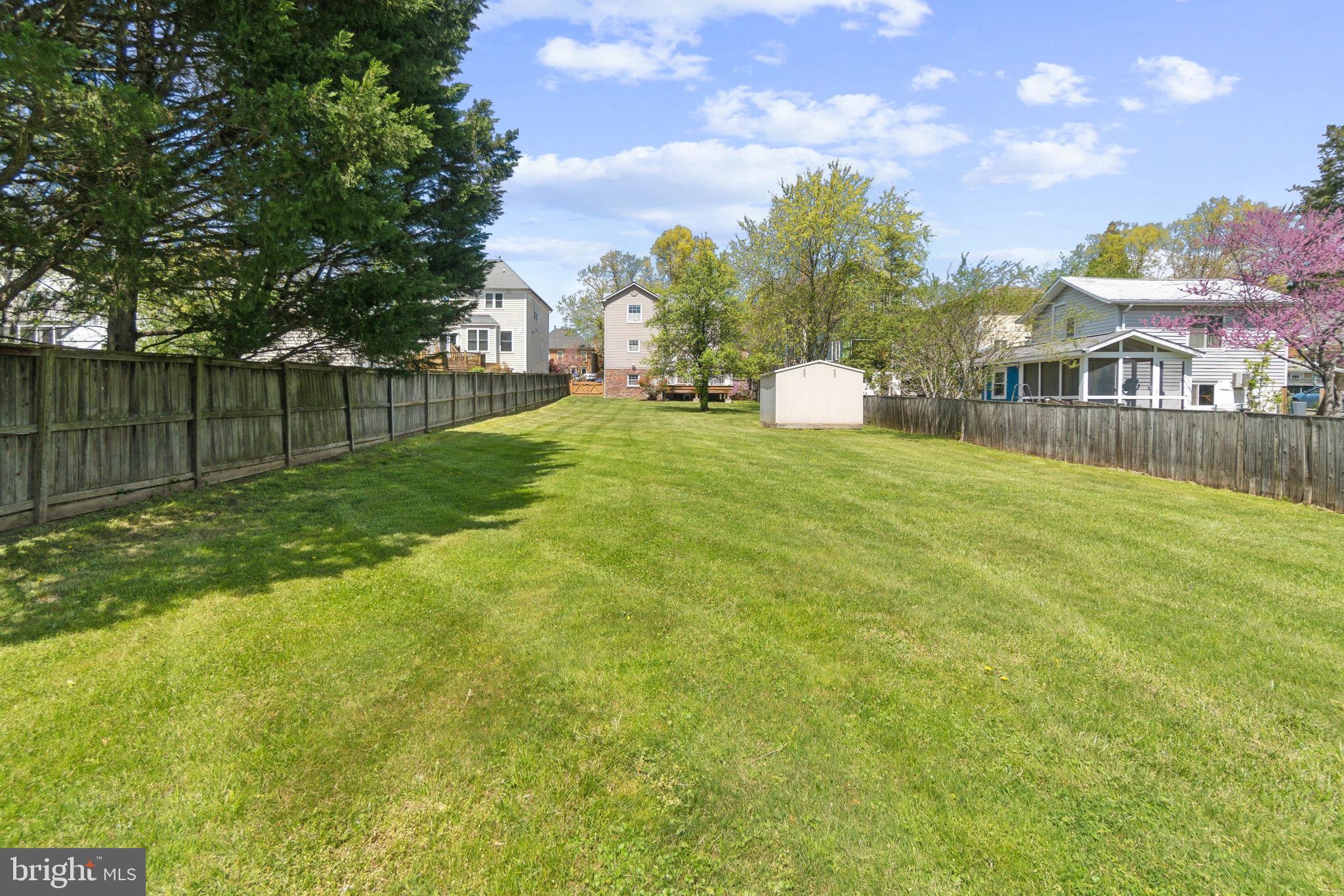 ALCOVA HEIGHTS - Residential Lease