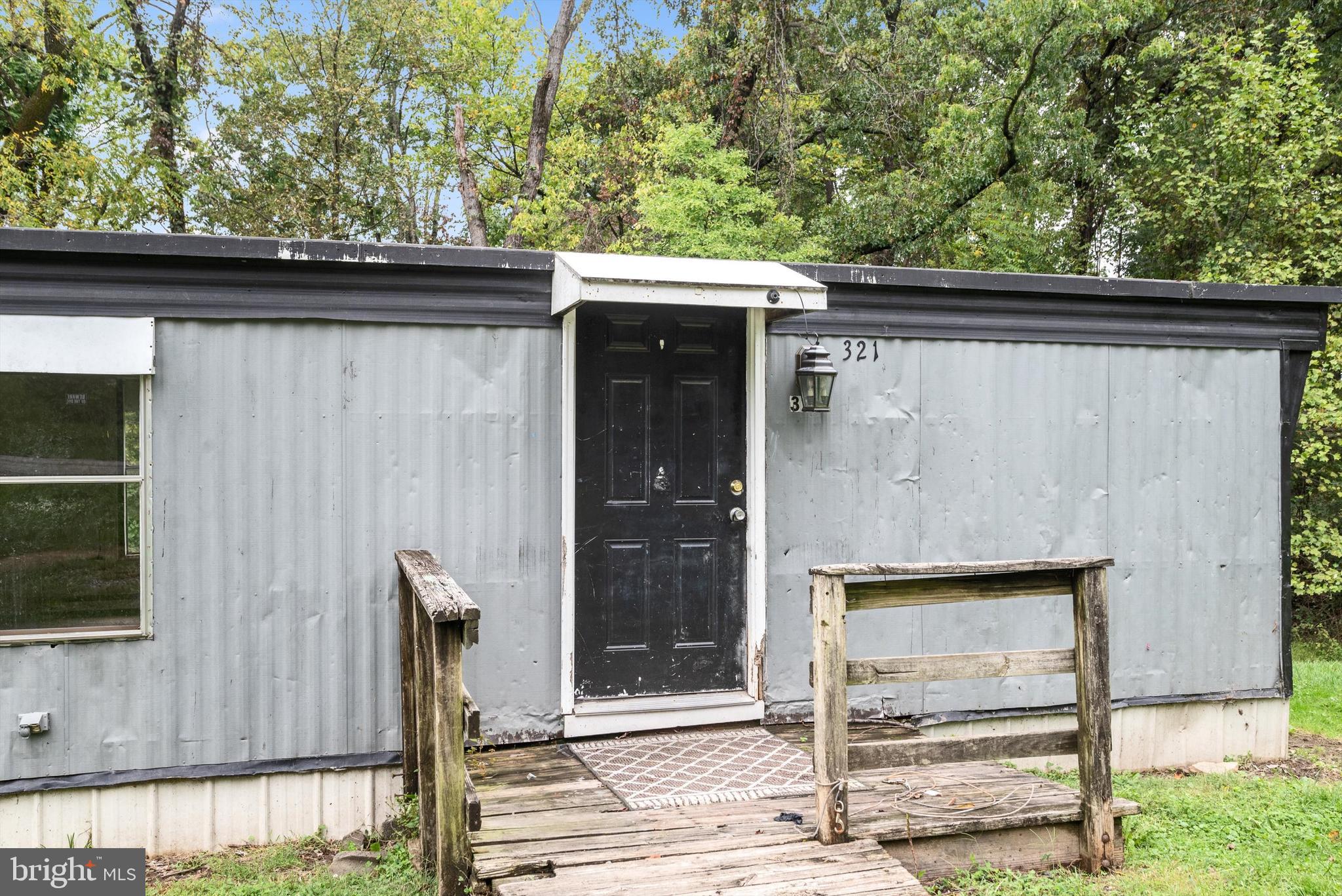 HARPERS FERRY CAMPSITES - Residential