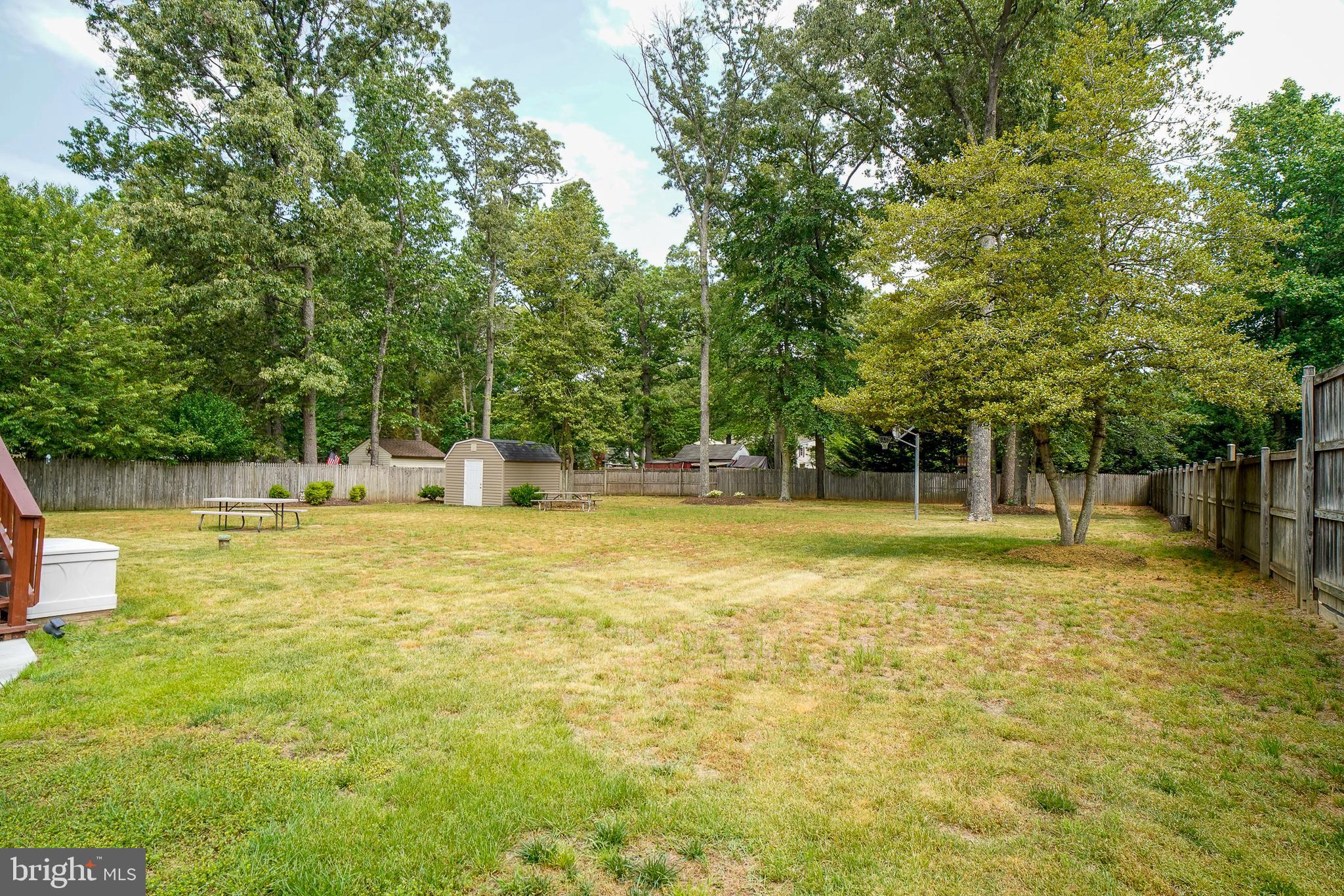 RIVERWOOD - Residential