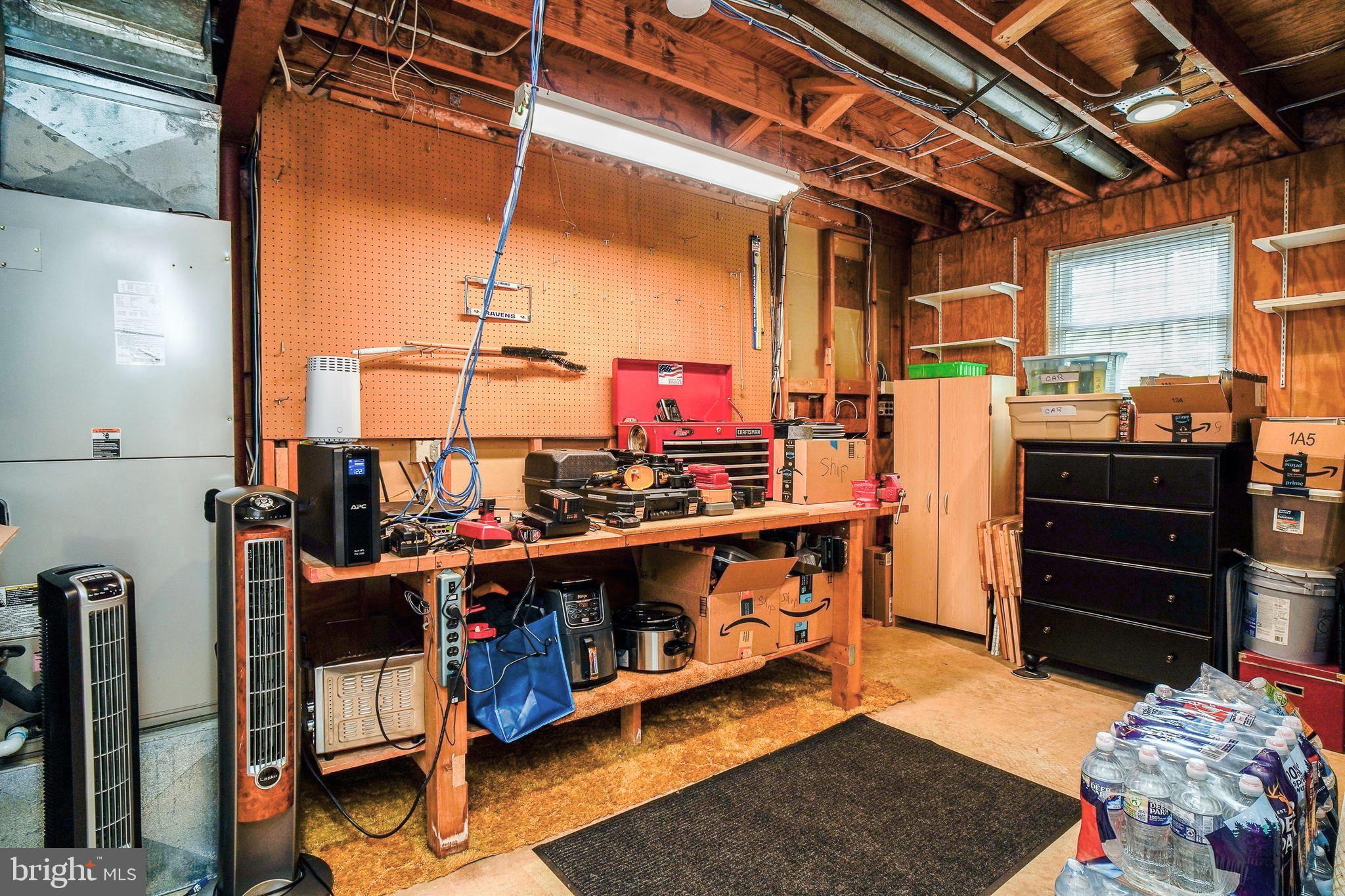 RIVERWOOD - Residential