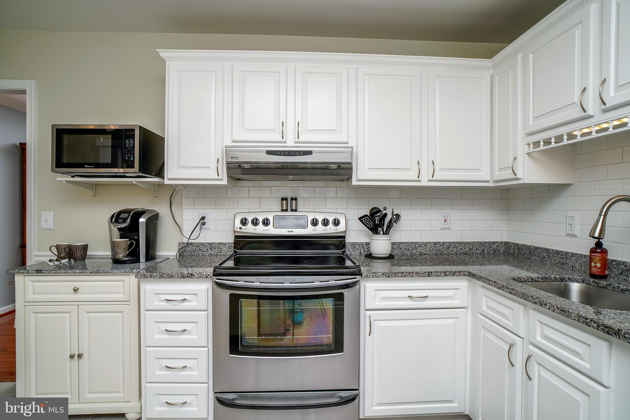 RIVERWOOD - Residential