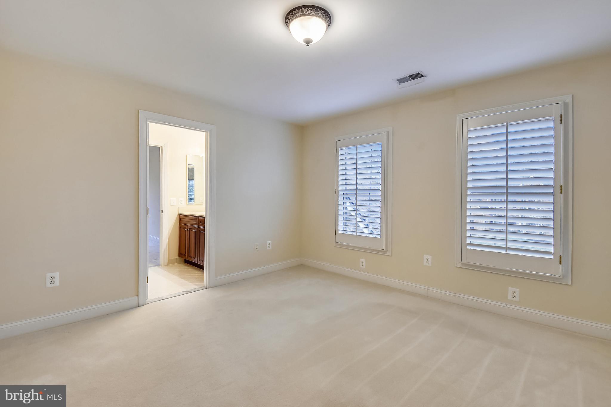 OAK HILL RESERVE - Residential