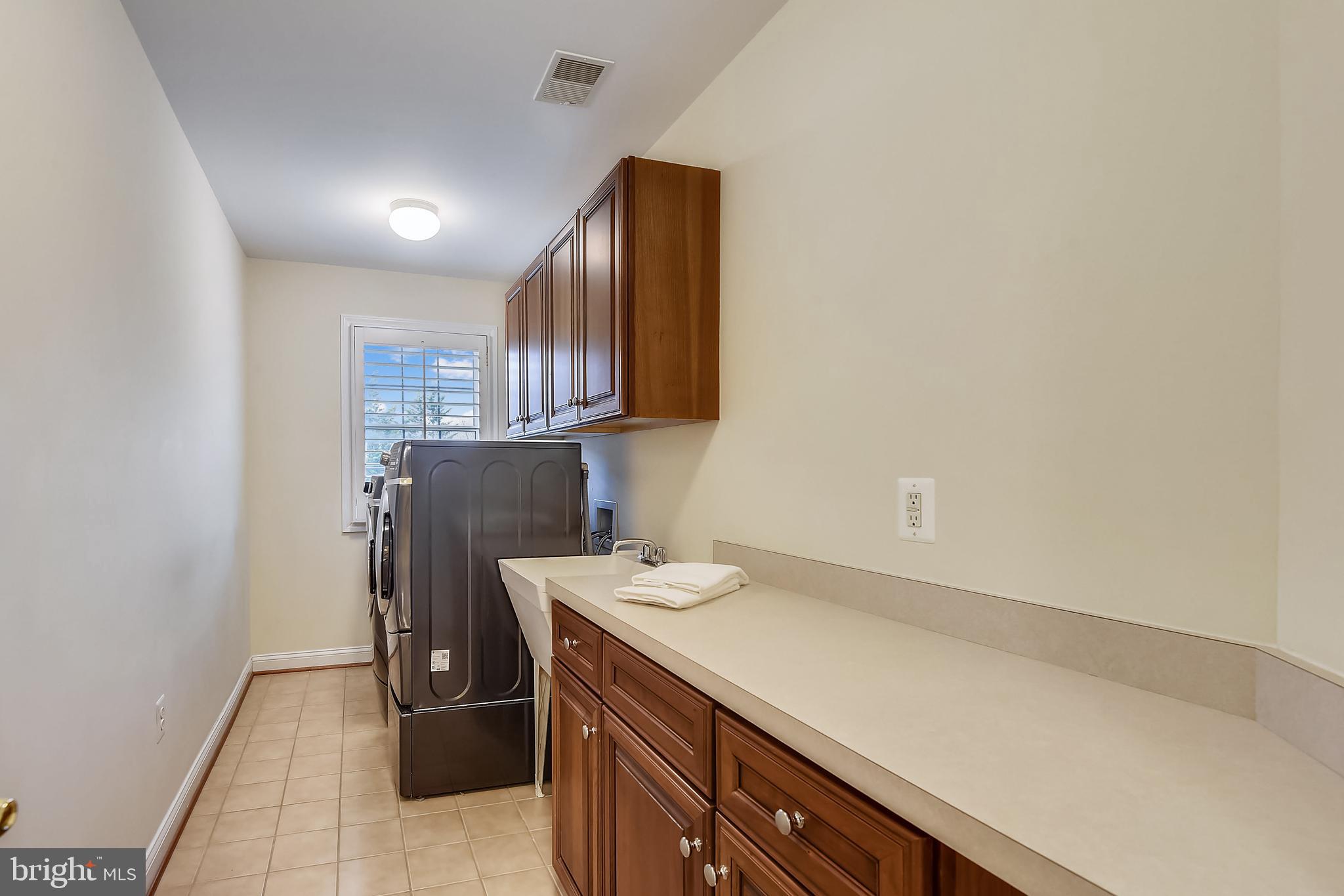 OAK HILL RESERVE - Residential