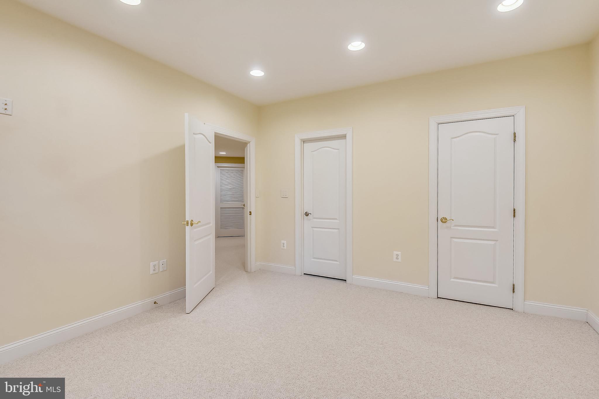 OAK HILL RESERVE - Residential