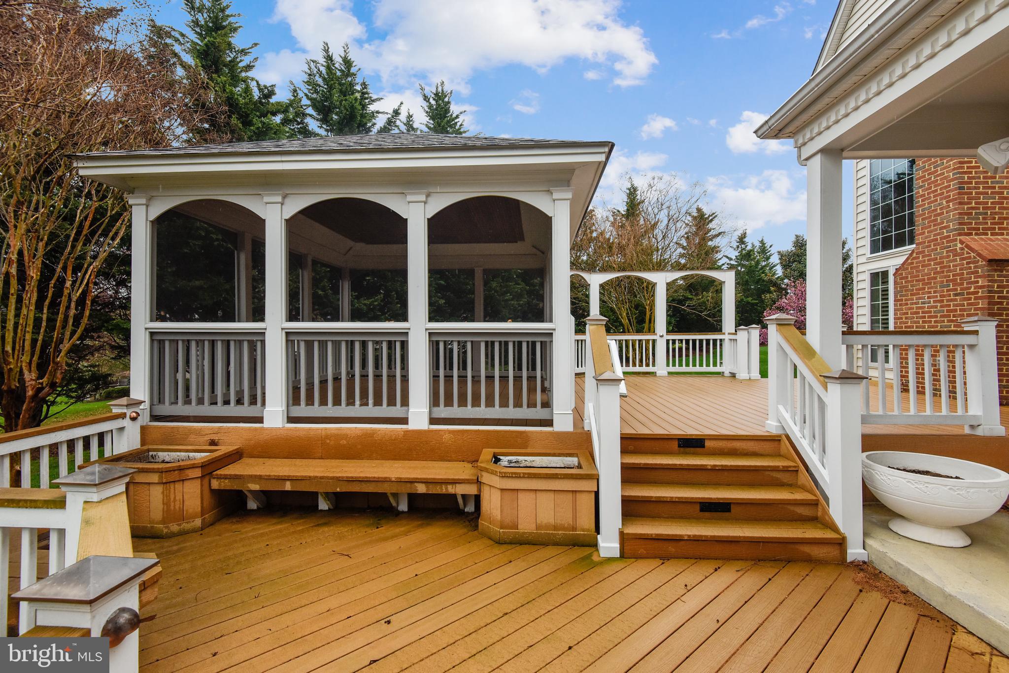 OAK HILL RESERVE - Residential