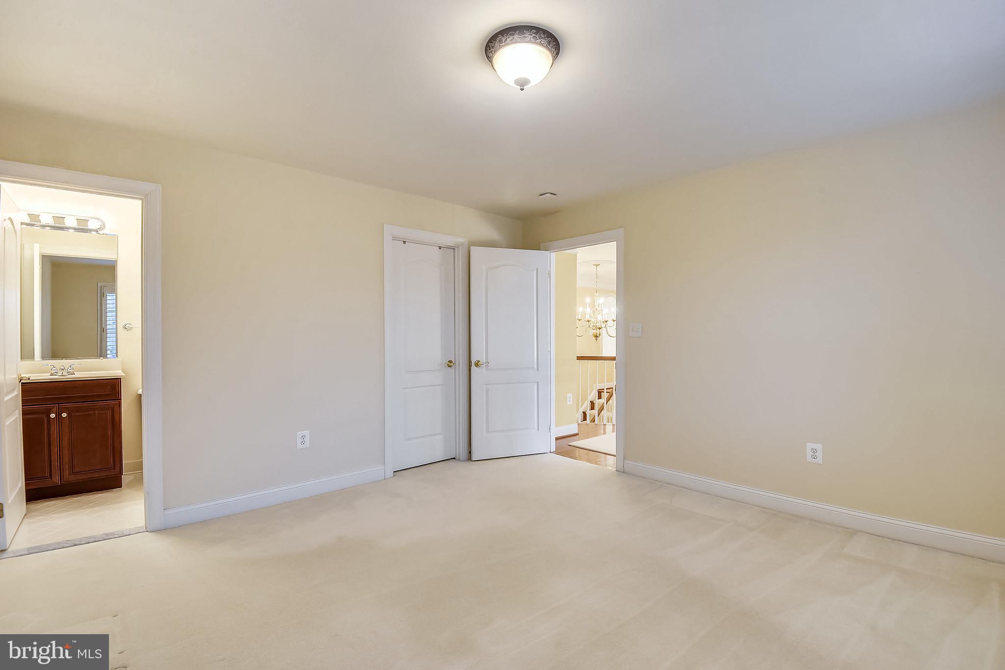 OAK HILL RESERVE - Residential