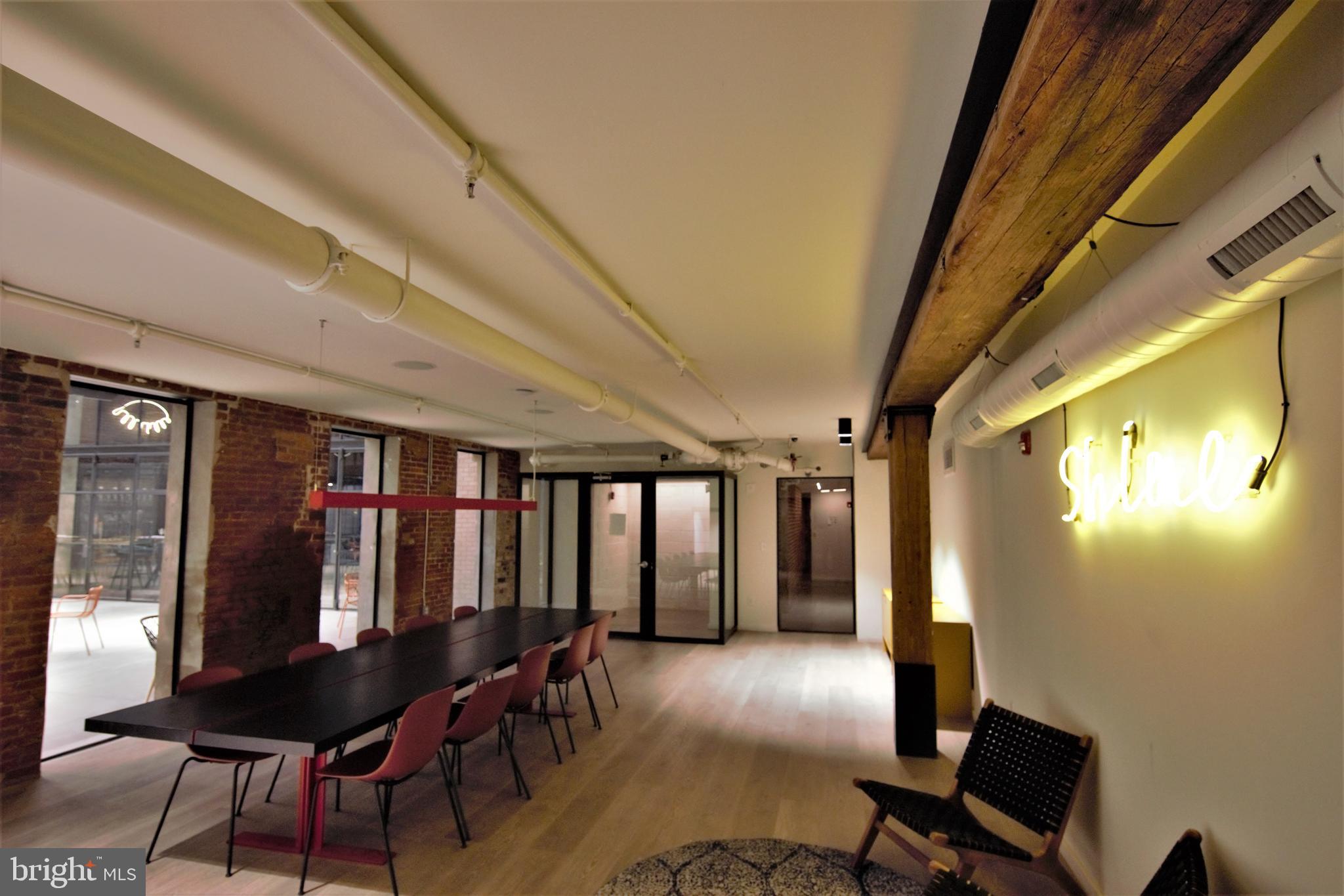 OLDE KENSINGTON - Commercial Lease