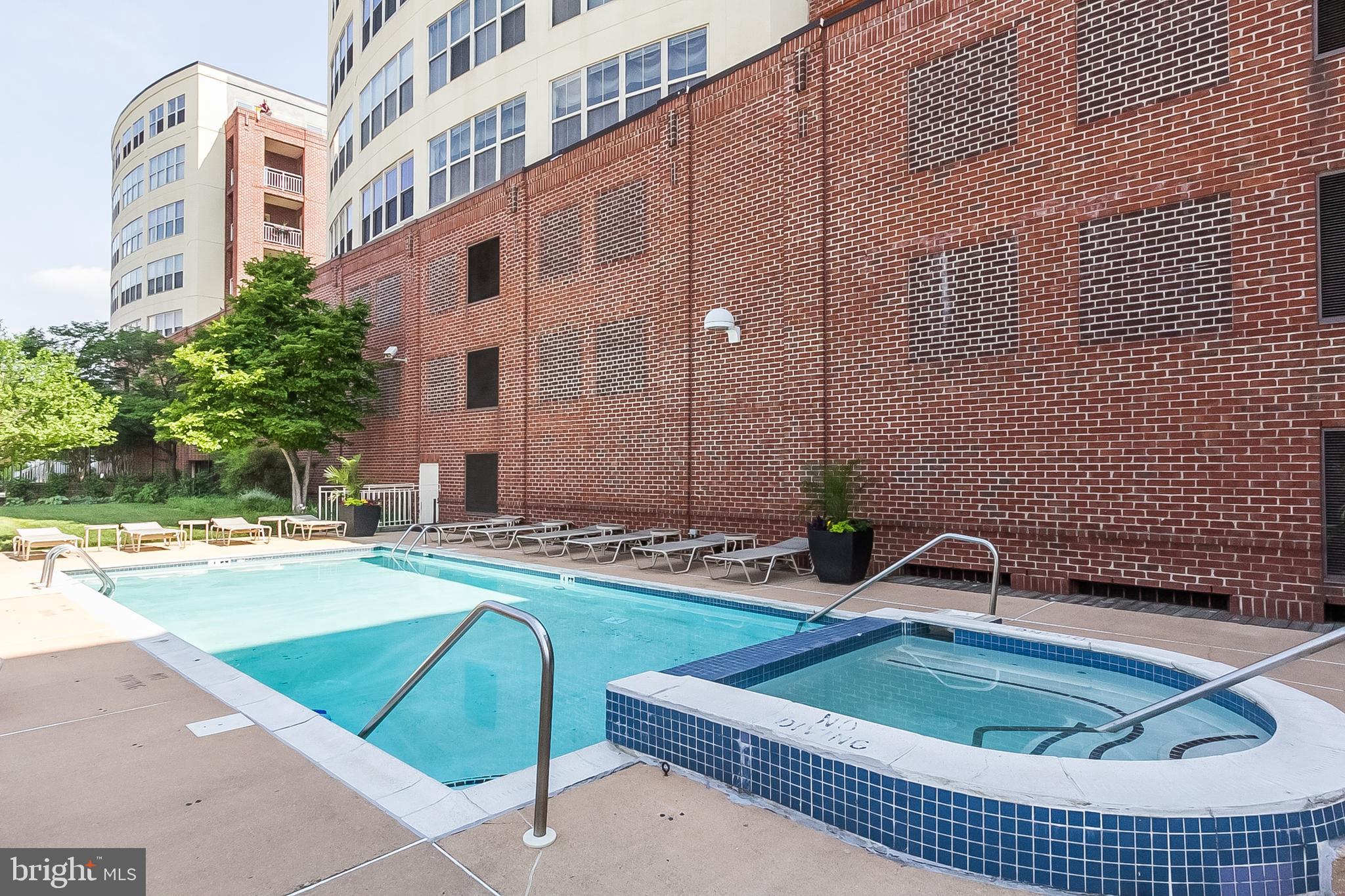 FELLS POINT HISTORIC DISTRICT - Residential