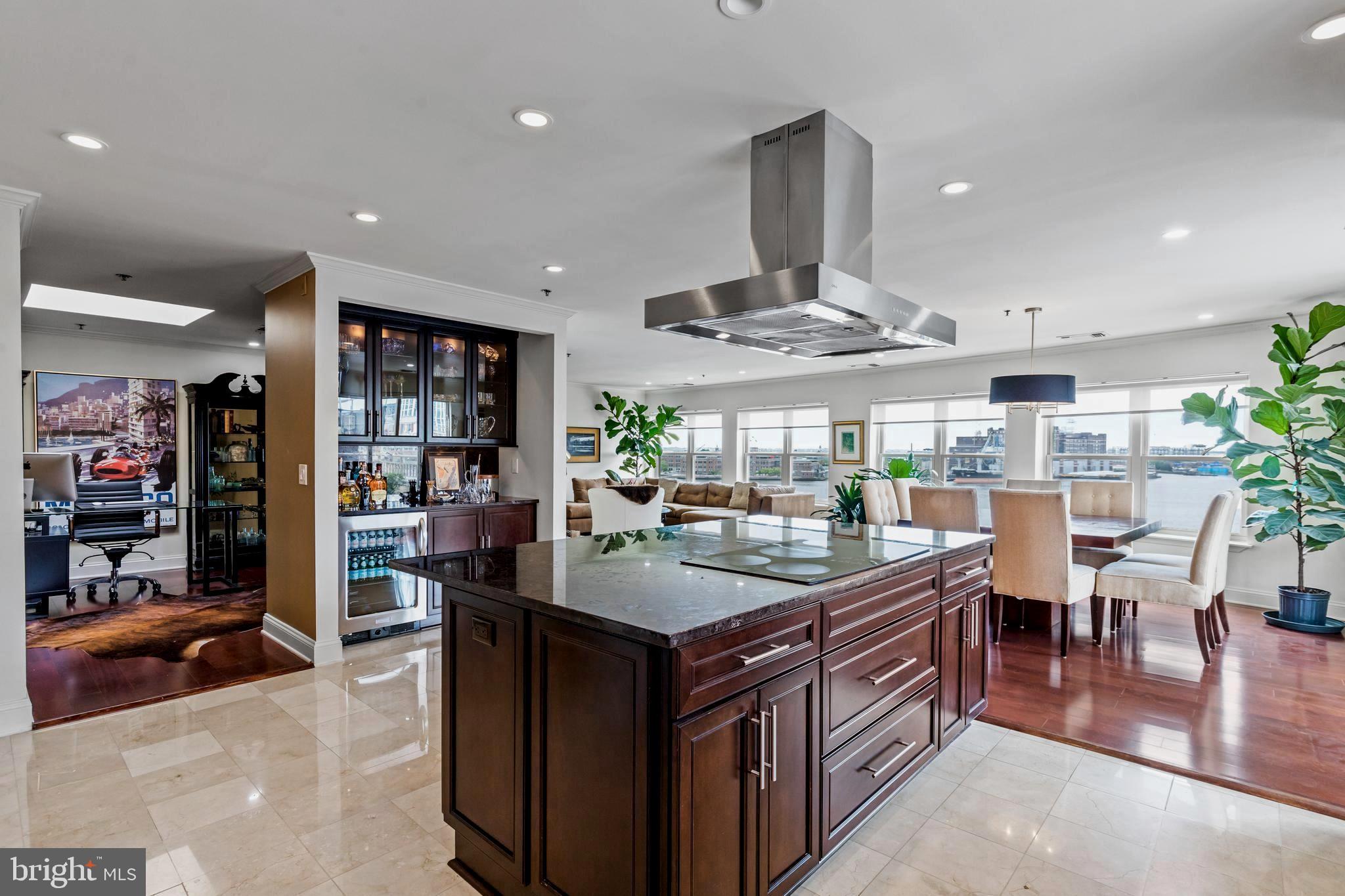 FELLS POINT HISTORIC DISTRICT - Residential