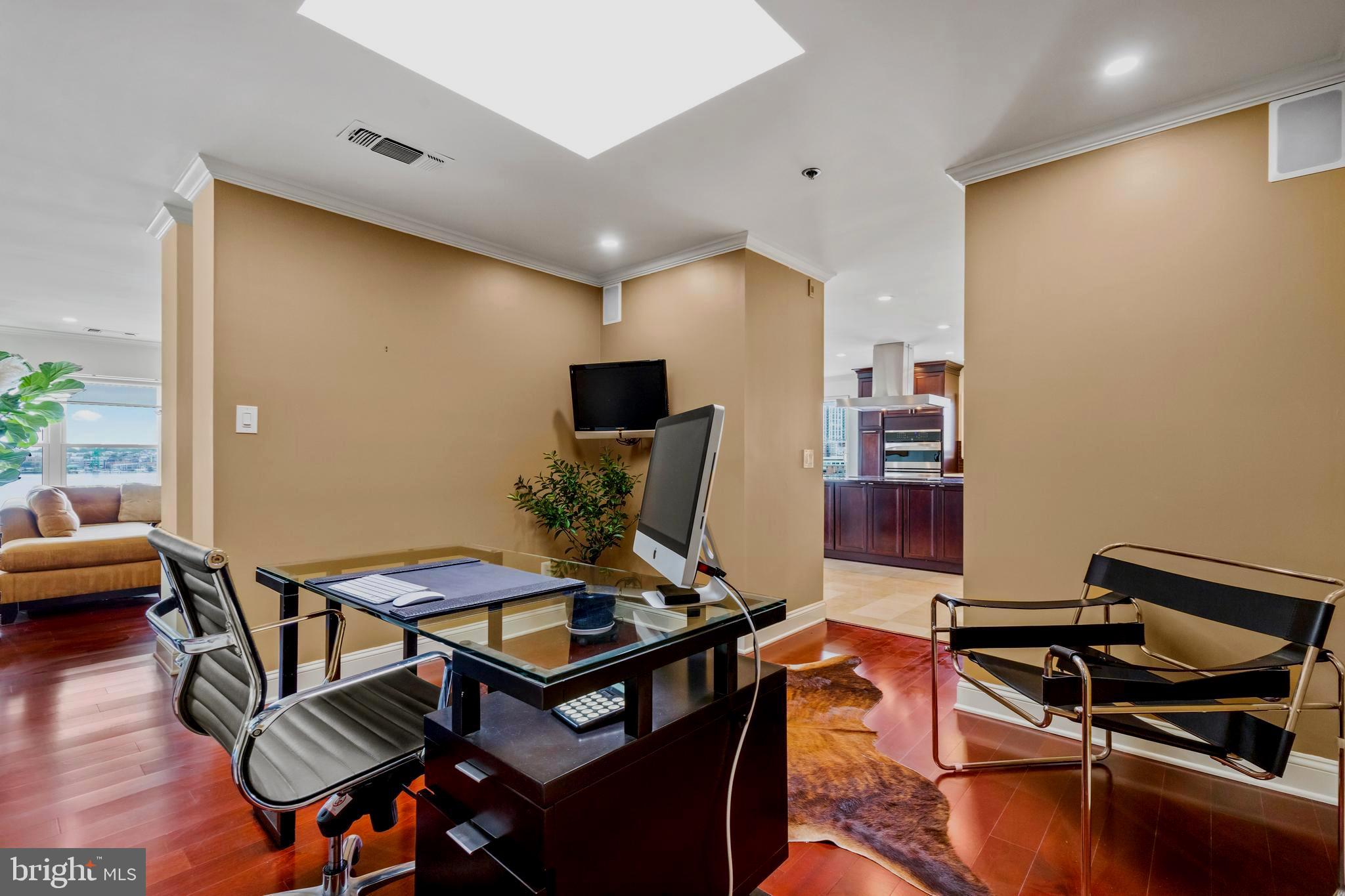 FELLS POINT HISTORIC DISTRICT - Residential