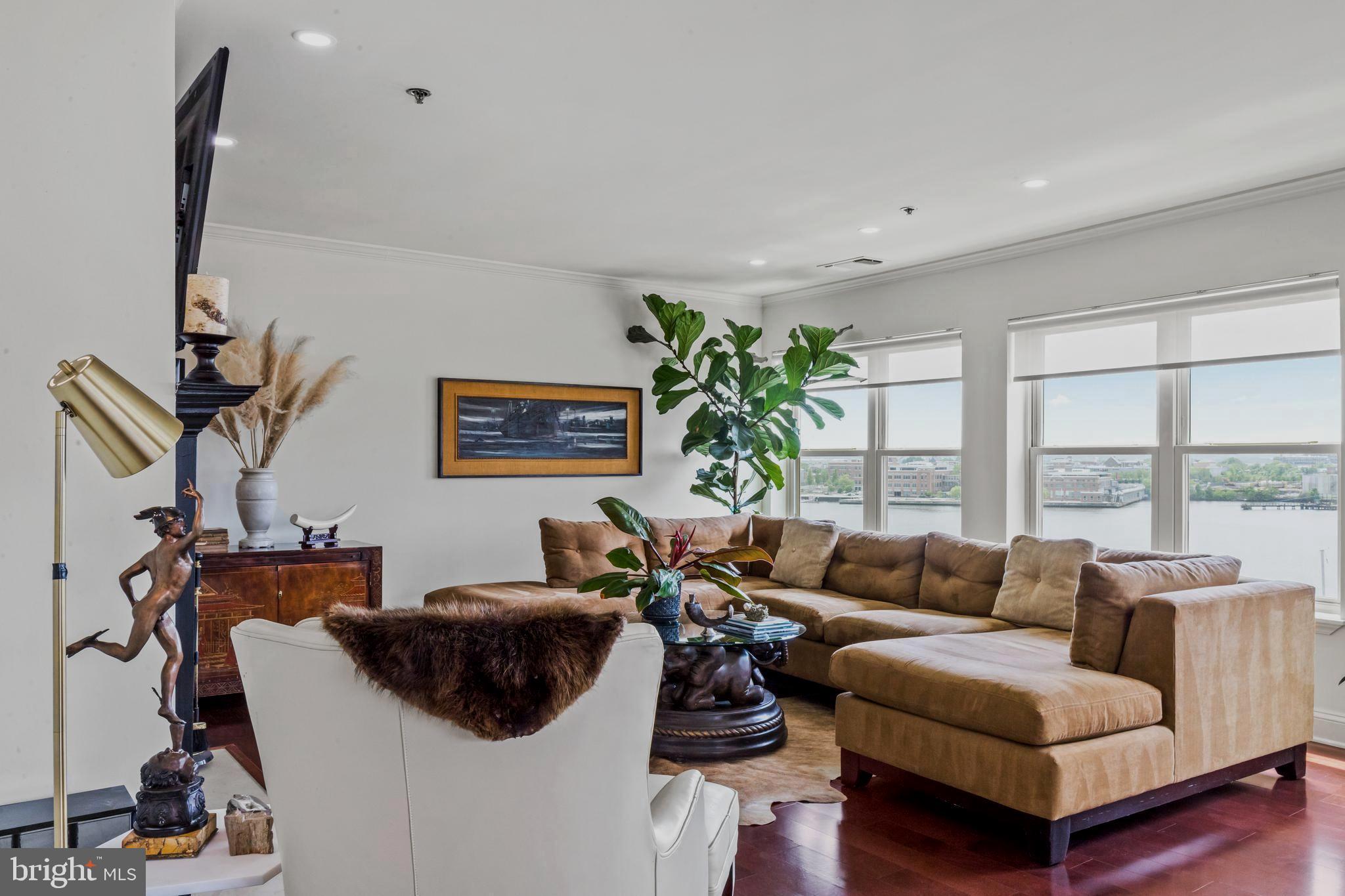 FELLS POINT HISTORIC DISTRICT - Residential