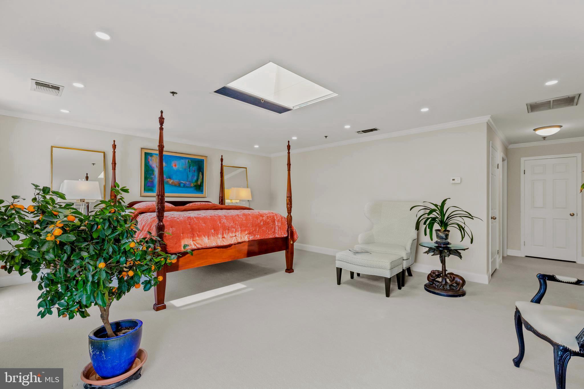 FELLS POINT HISTORIC DISTRICT - Residential