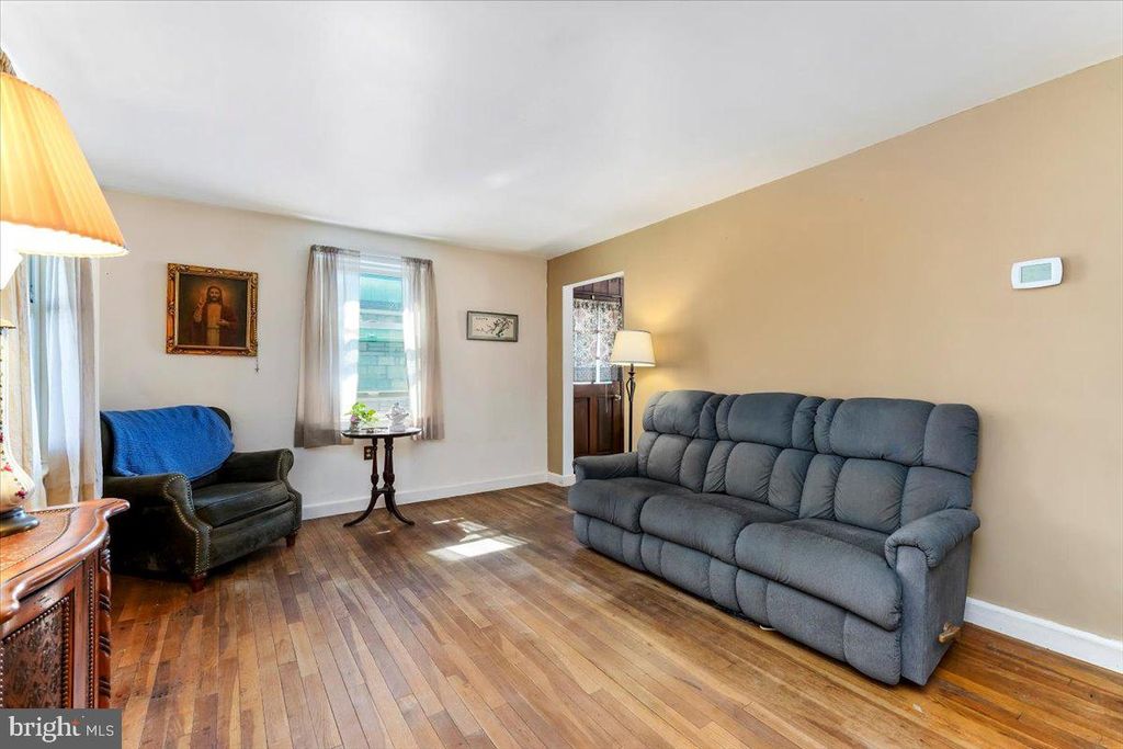 Photo of 438 Woodcrest Avenue, Lititz, PA 17543 (MLS # PALA2049144)