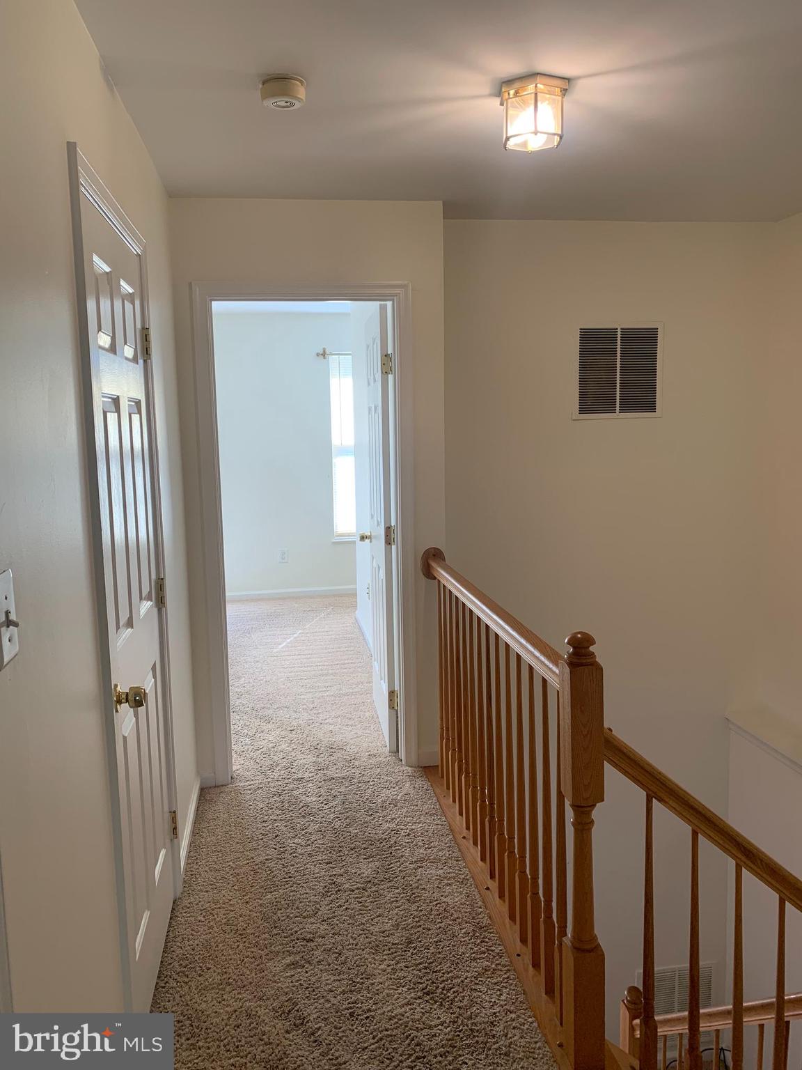 ASHBURN FARM - Residential Lease