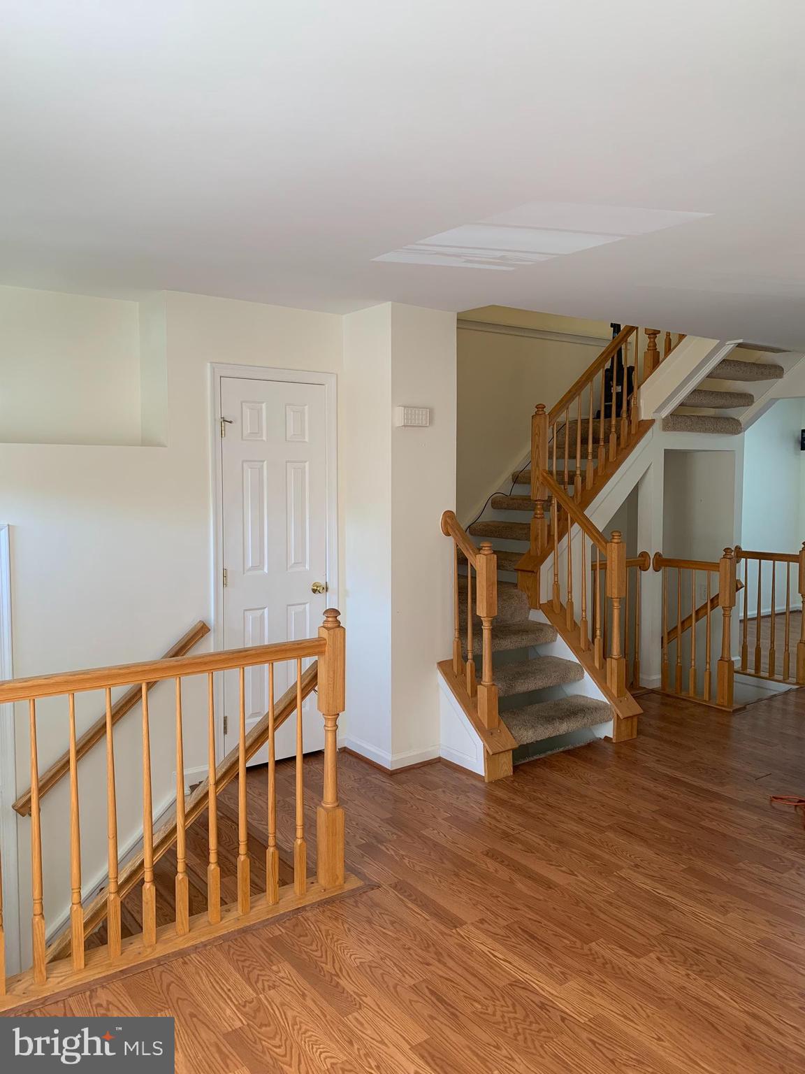 ASHBURN FARM - Residential Lease