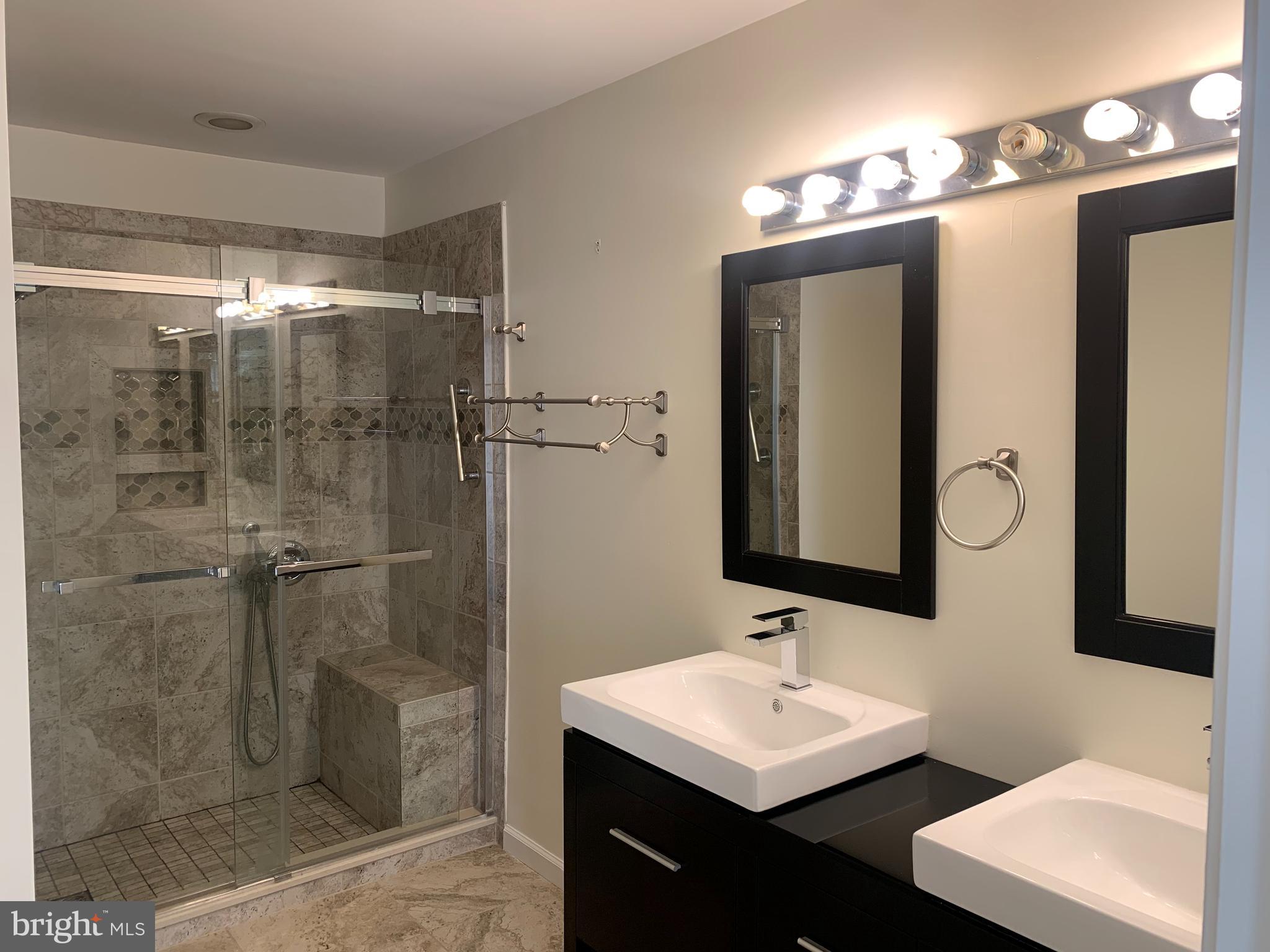 ASHBURN FARM - Residential Lease