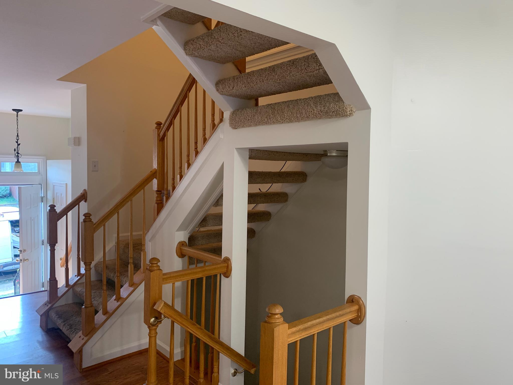 ASHBURN FARM - Residential Lease