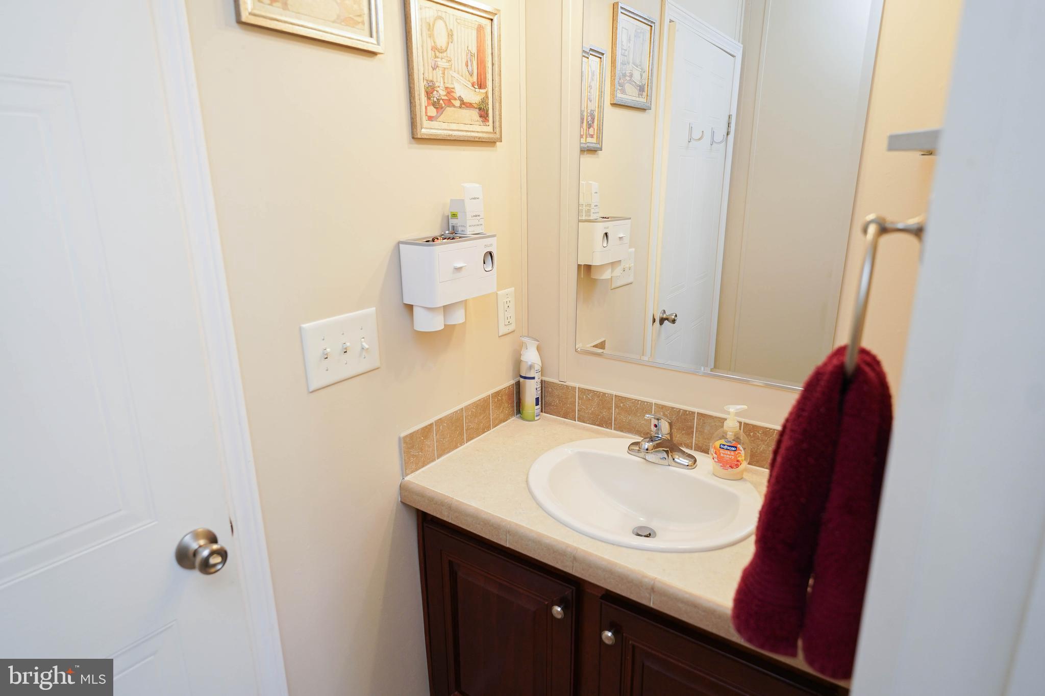 SOUTHSIDE LANDING - Residential