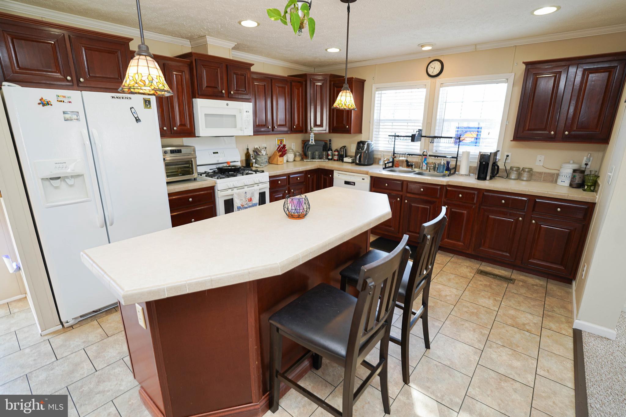 SOUTHSIDE LANDING - Residential