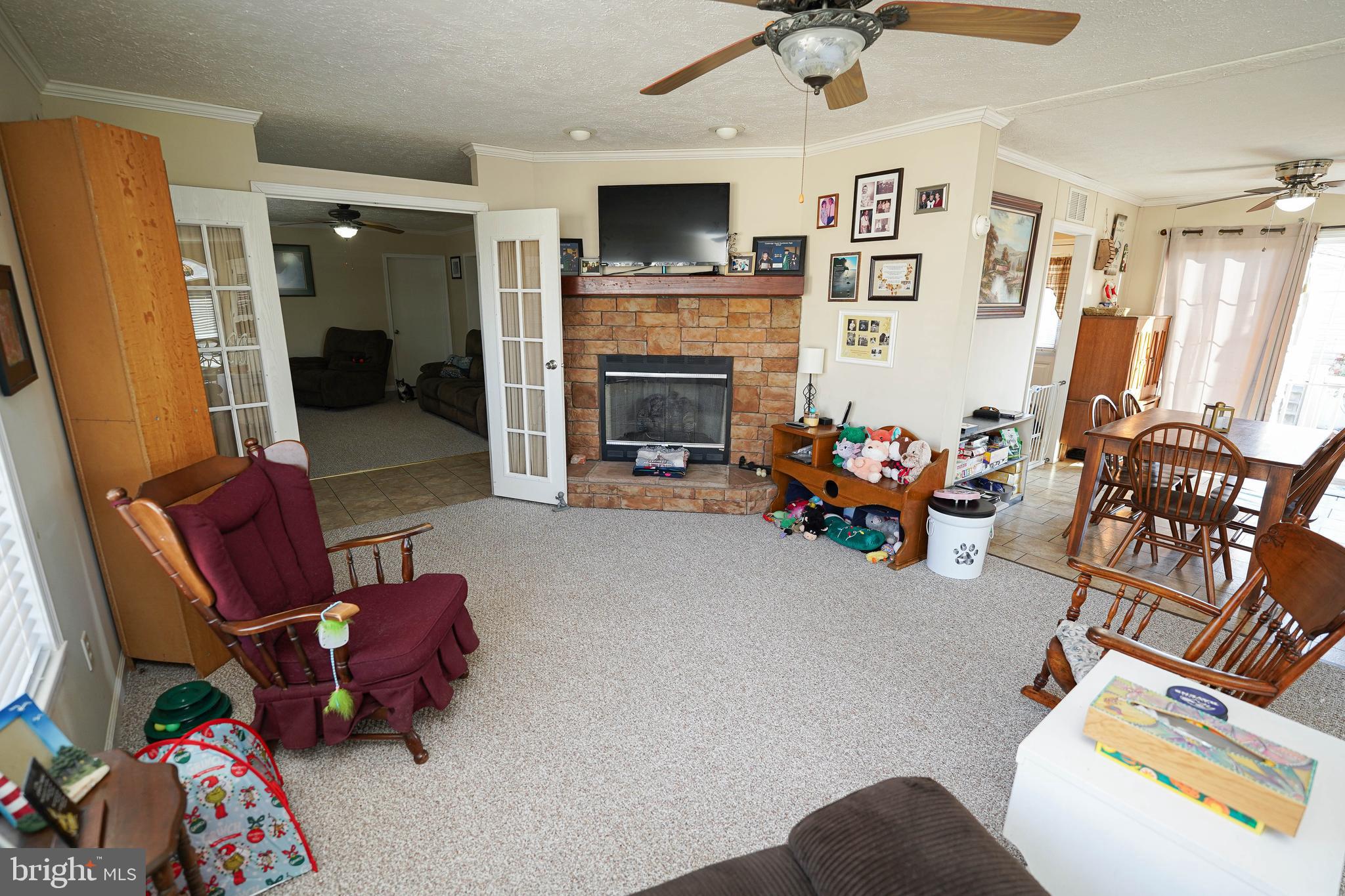 SOUTHSIDE LANDING - Residential