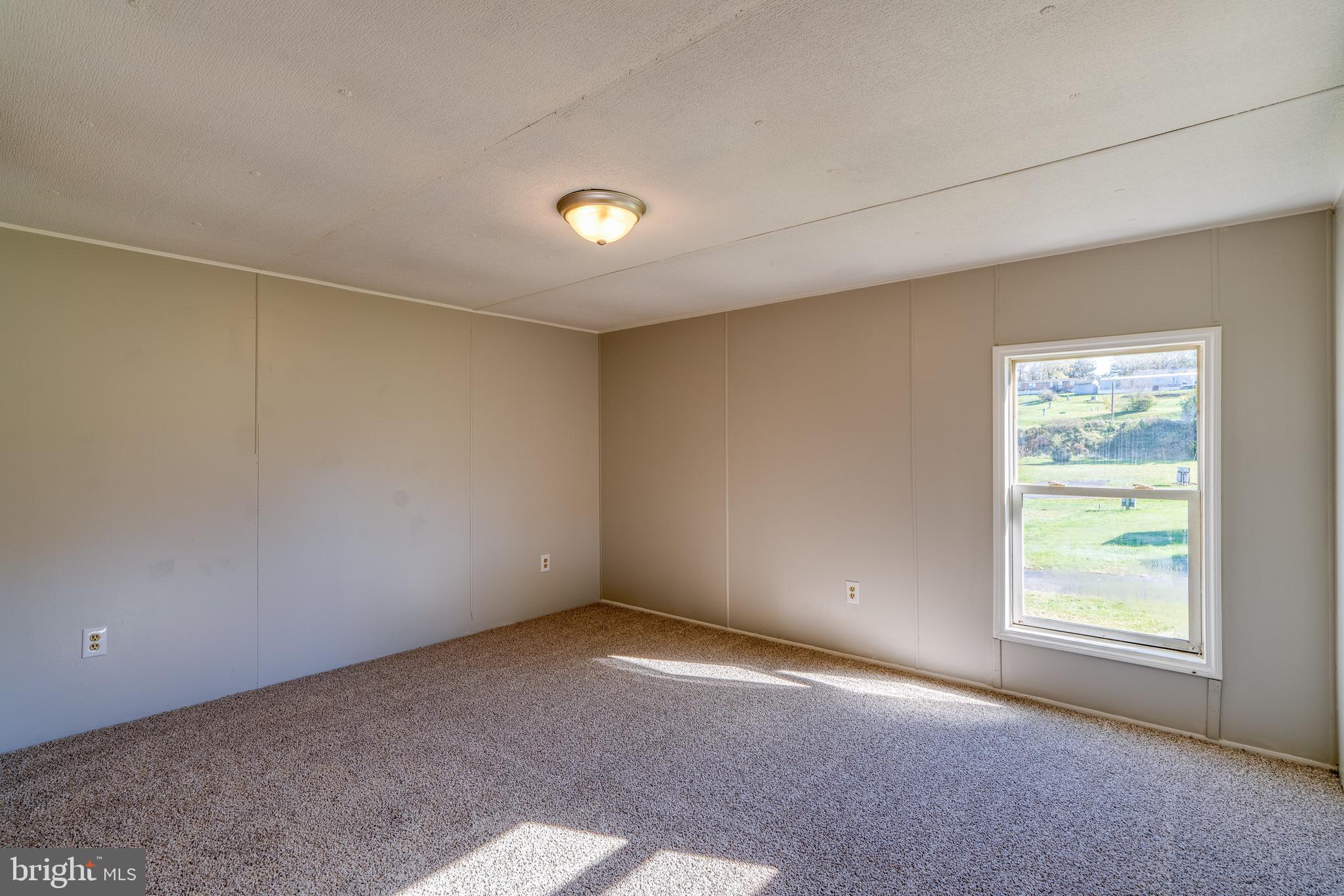 ORCHARD HILLS - Residential