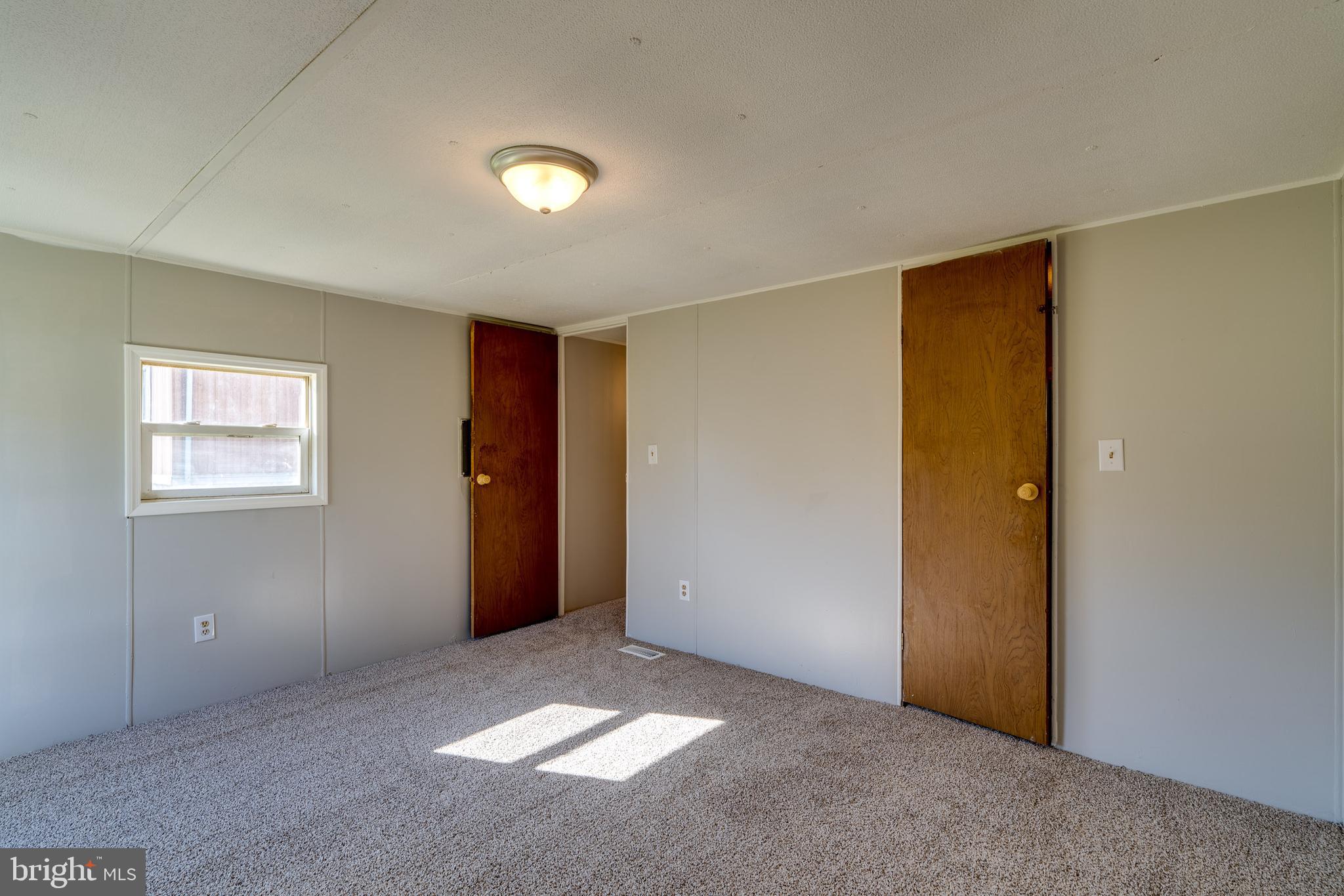 ORCHARD HILLS - Residential