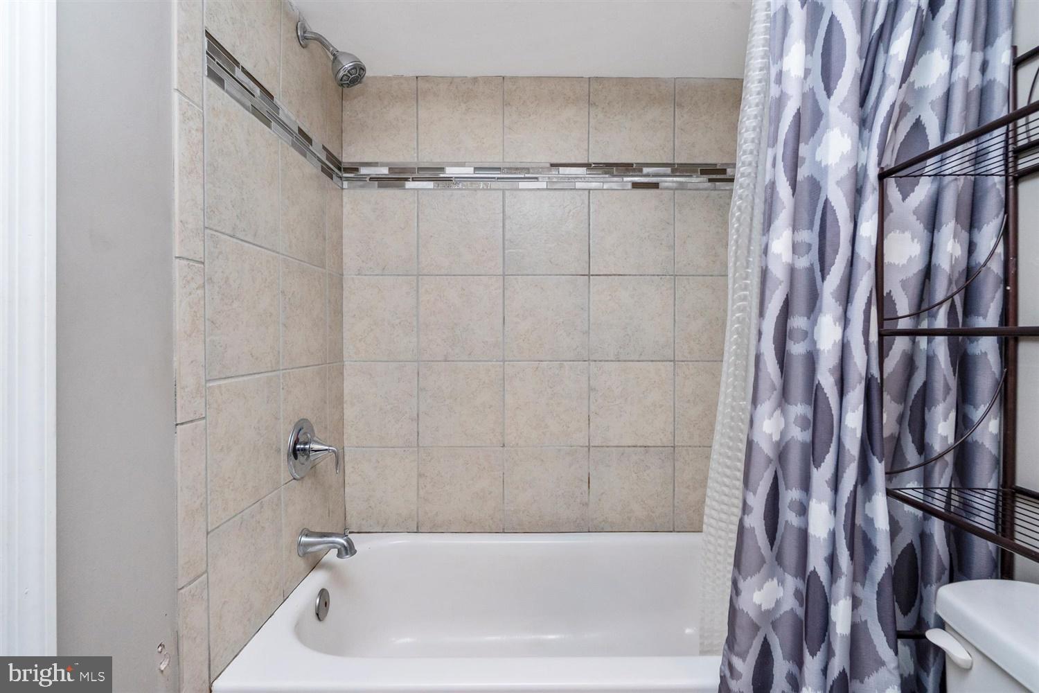 GREEKTOWN - Residential