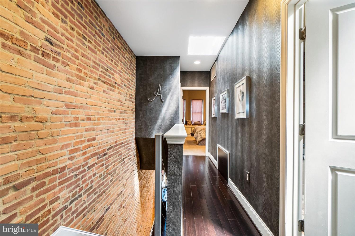 GREEKTOWN - Residential