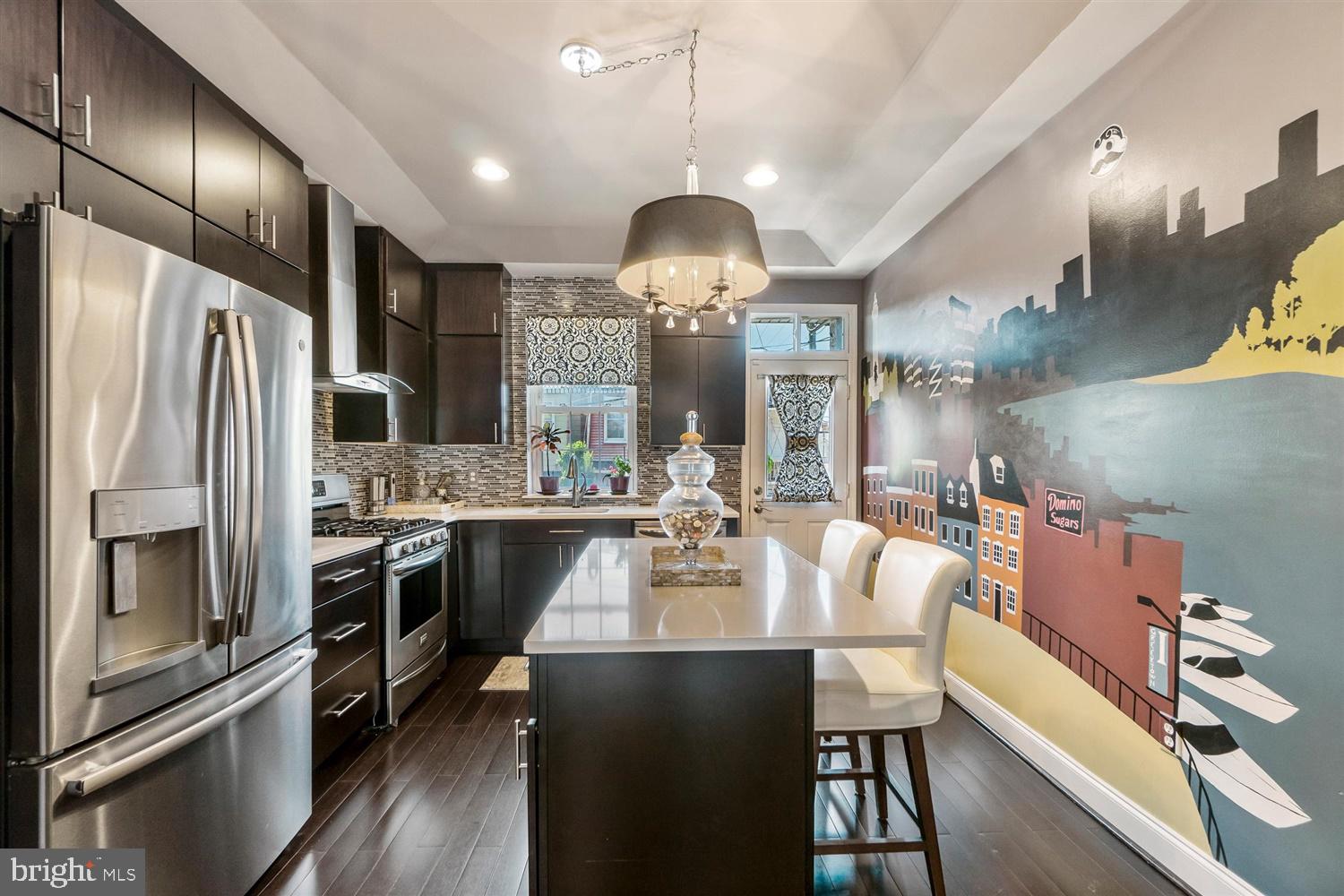 GREEKTOWN - Residential