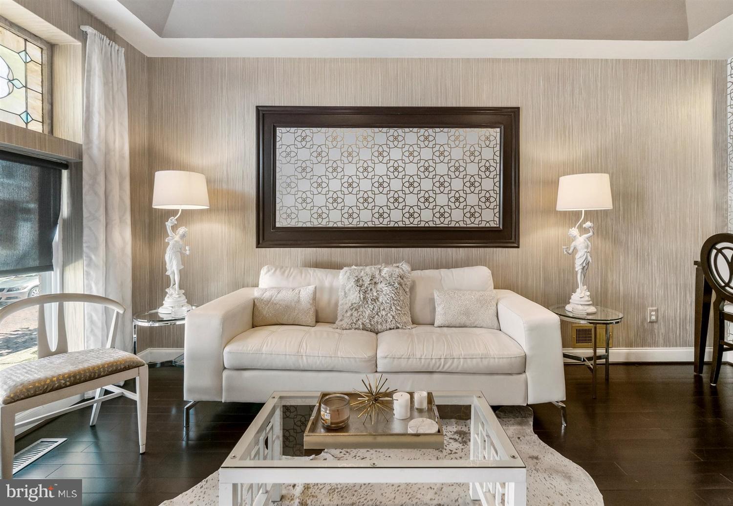 GREEKTOWN - Residential