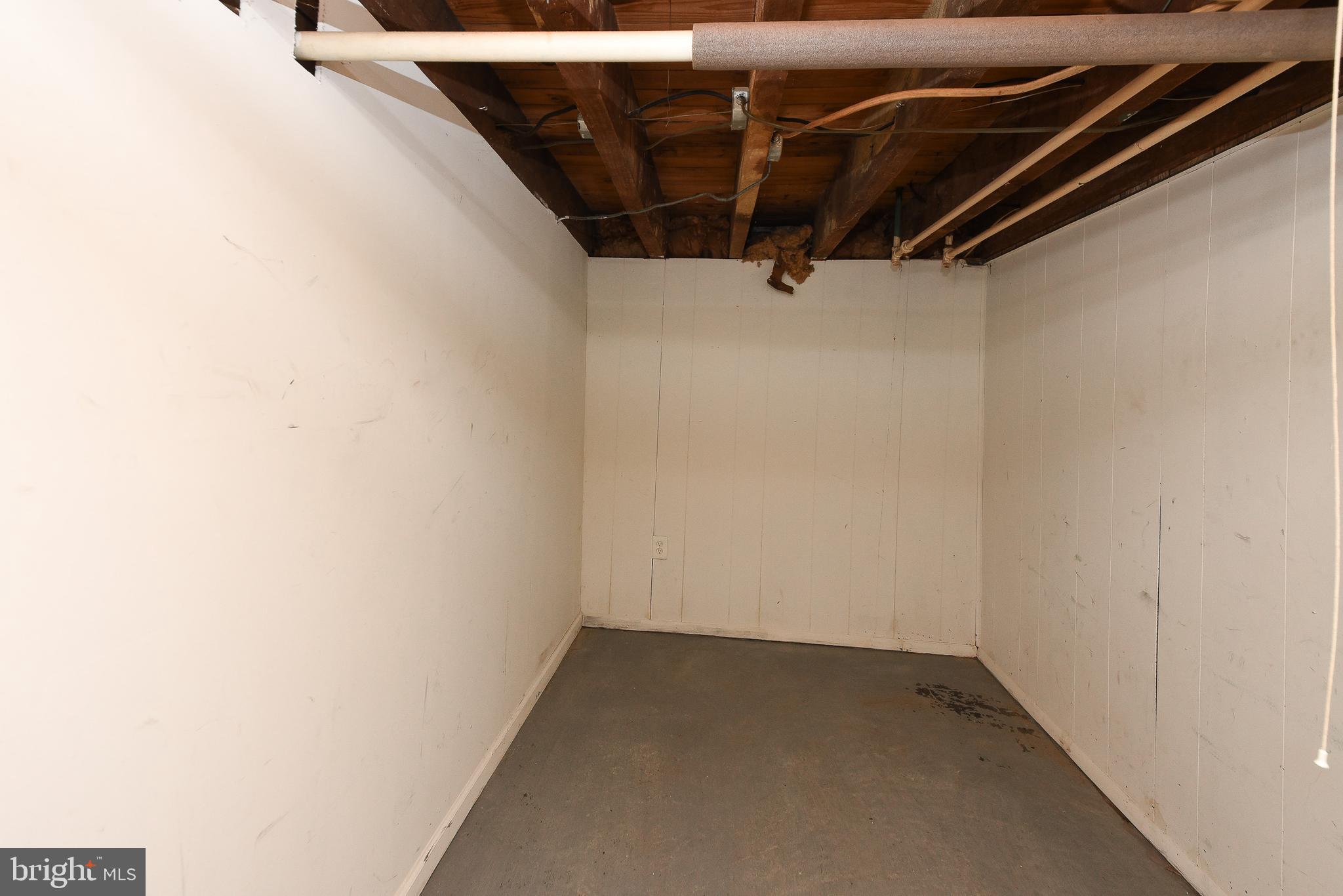 CASTOR GARDENS - Residential Income