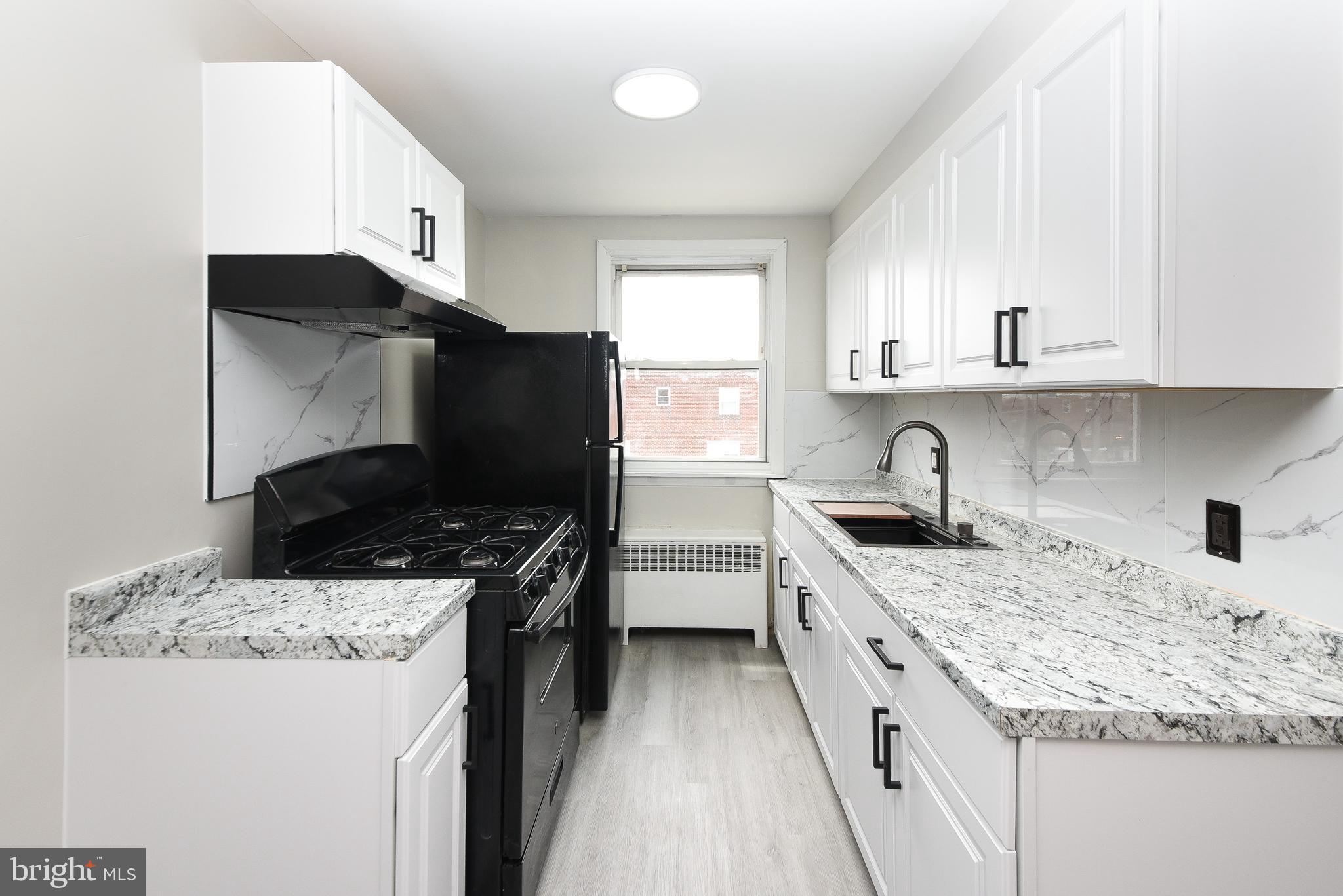 CASTOR GARDENS - Residential Income