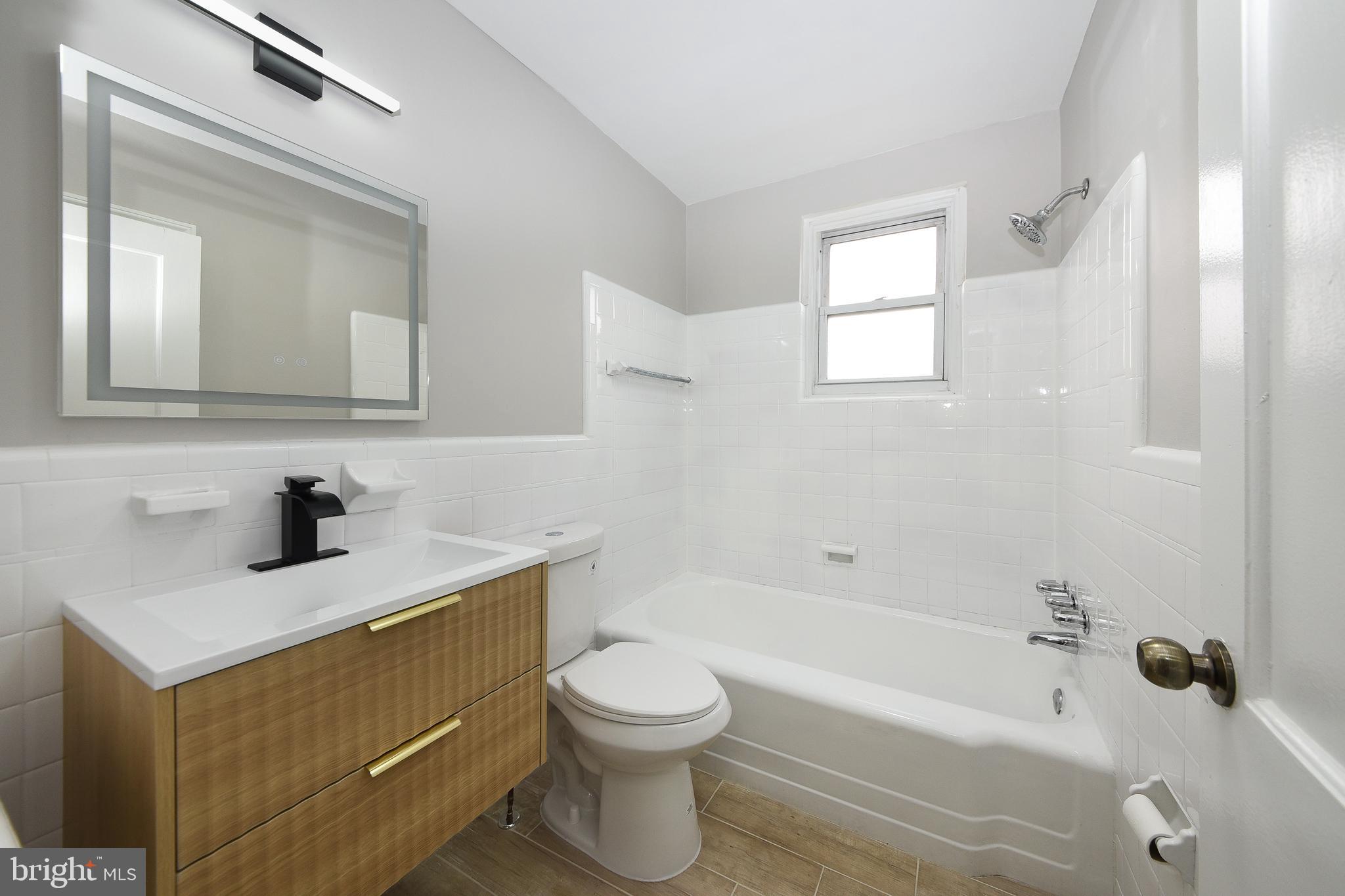 CASTOR GARDENS - Residential Income