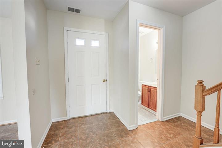 9158 KERSHAW COURT