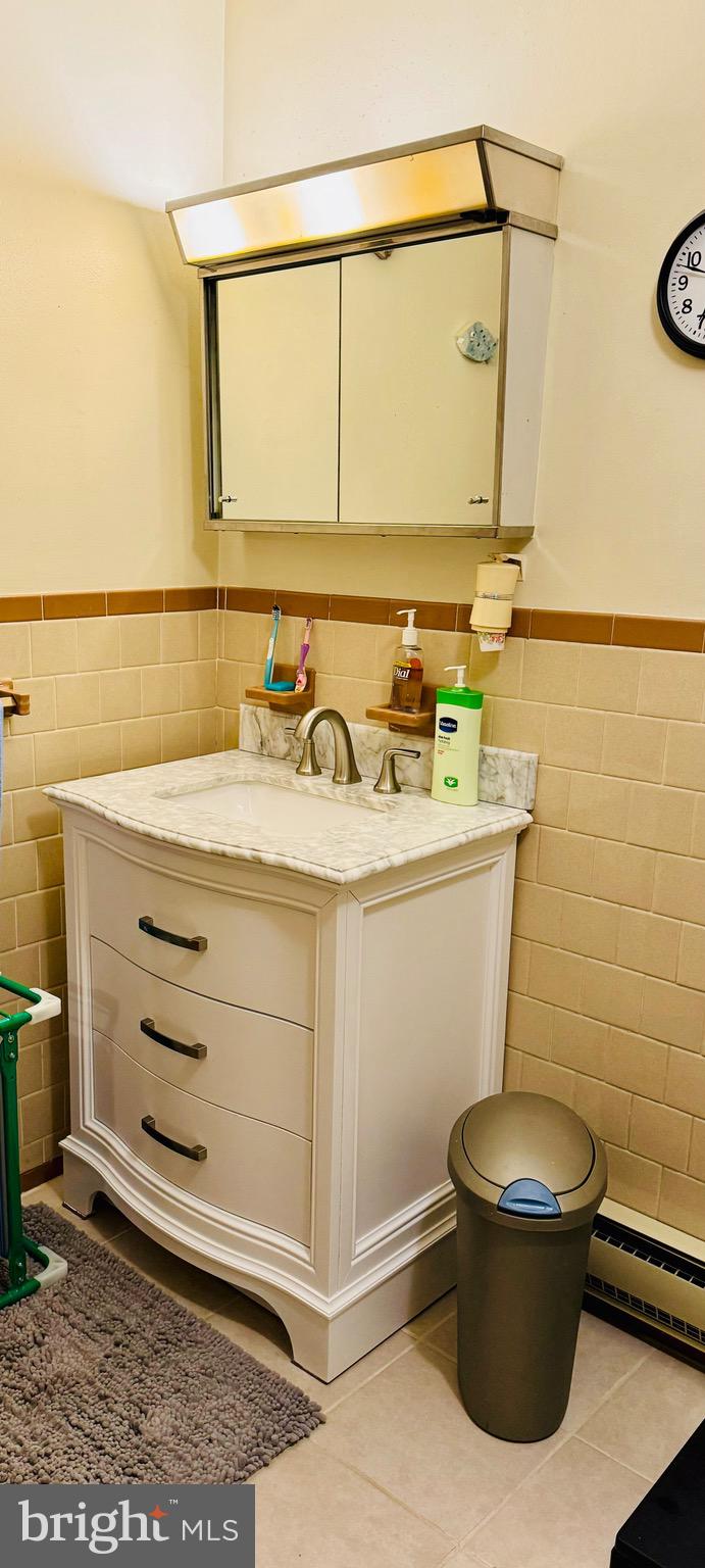 BARBARA HEIGHTS - Residential