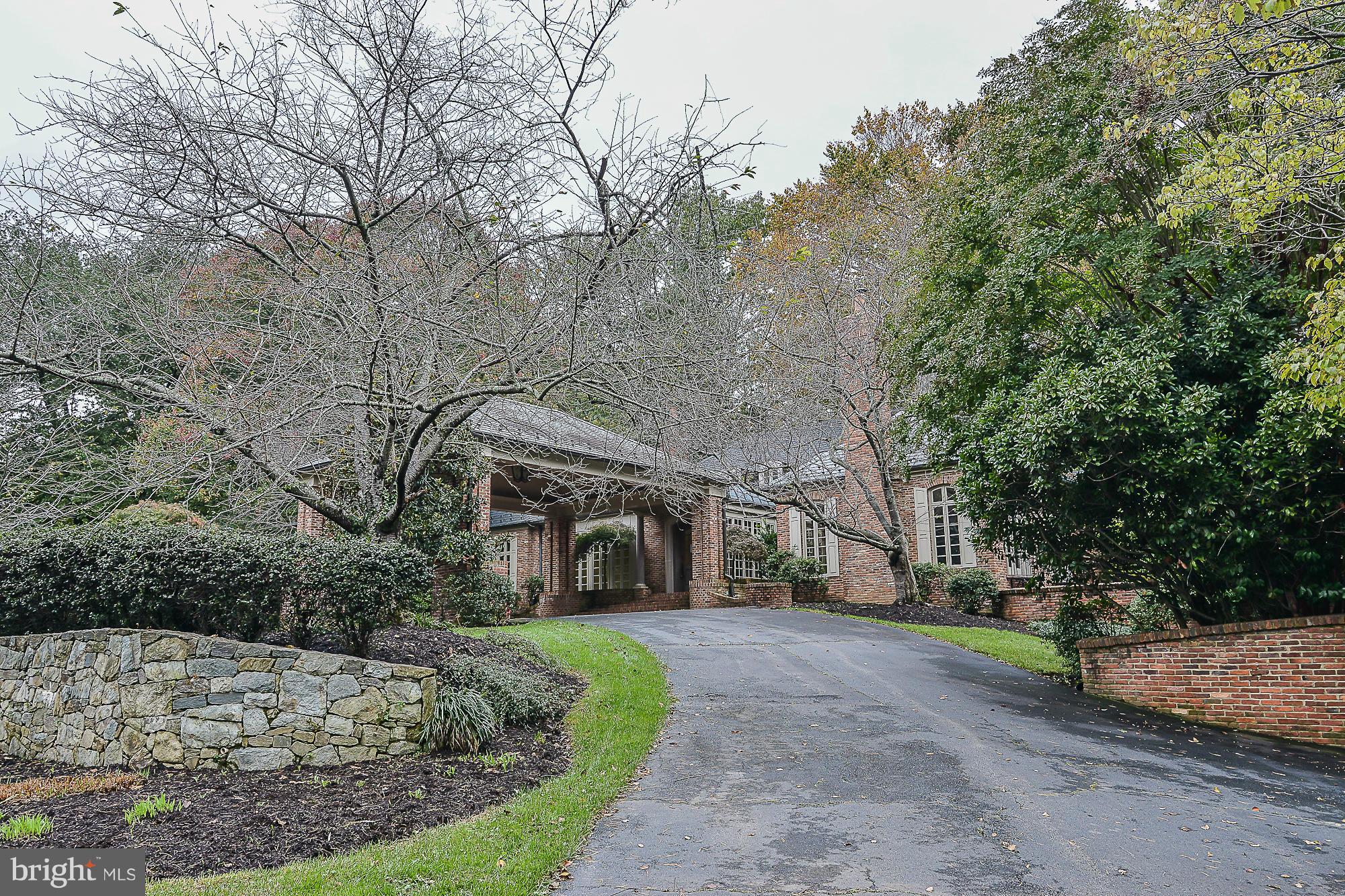 LANGLEY FARMS - Residential