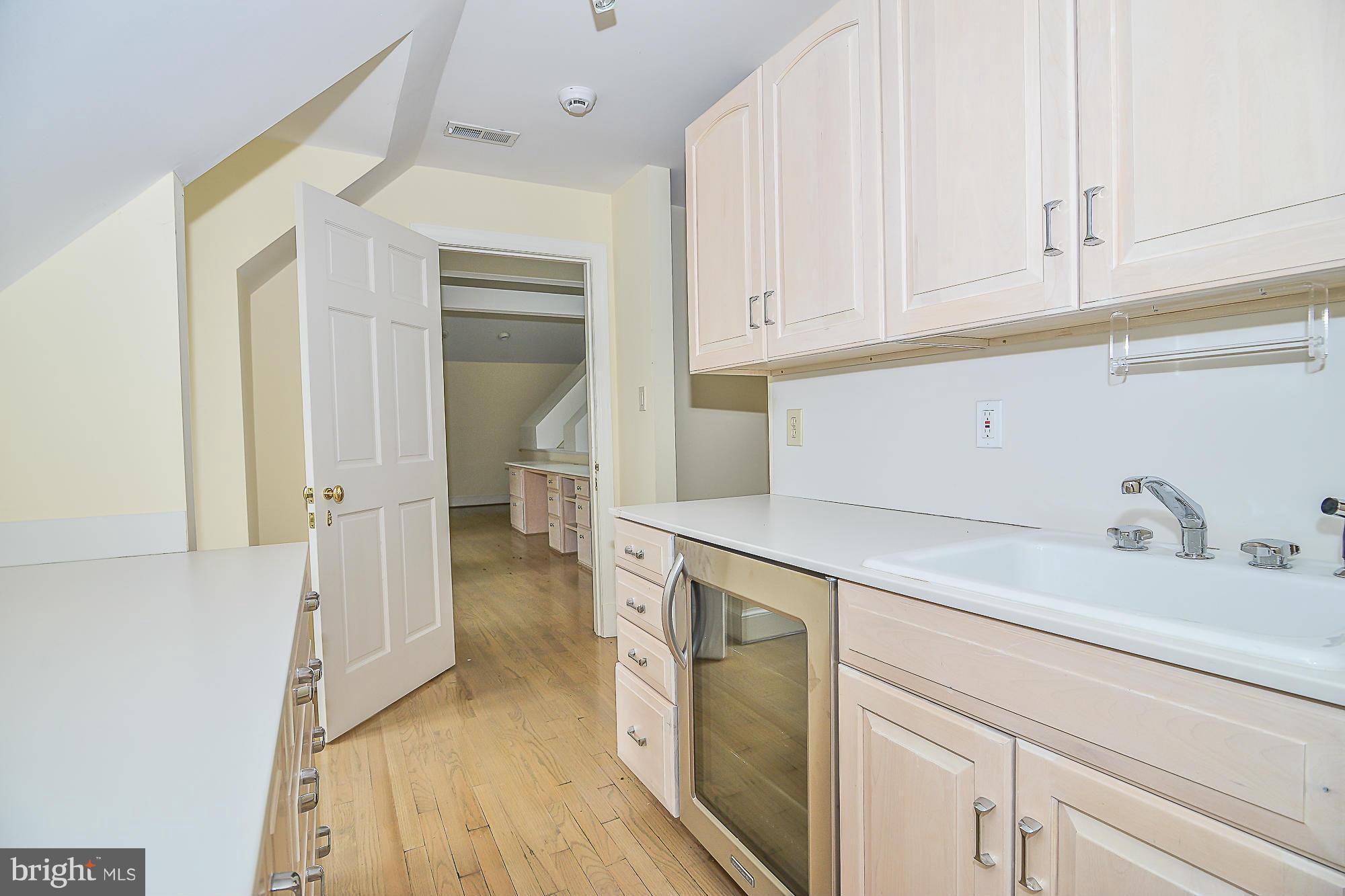 LANGLEY FARMS - Residential