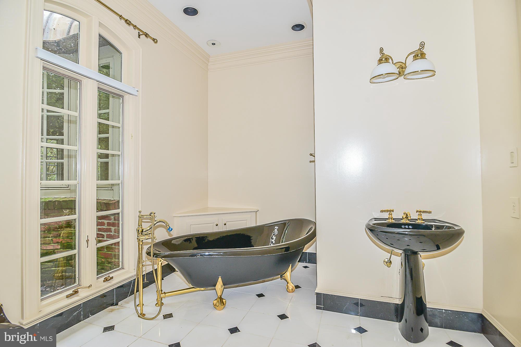 LANGLEY FARMS - Residential