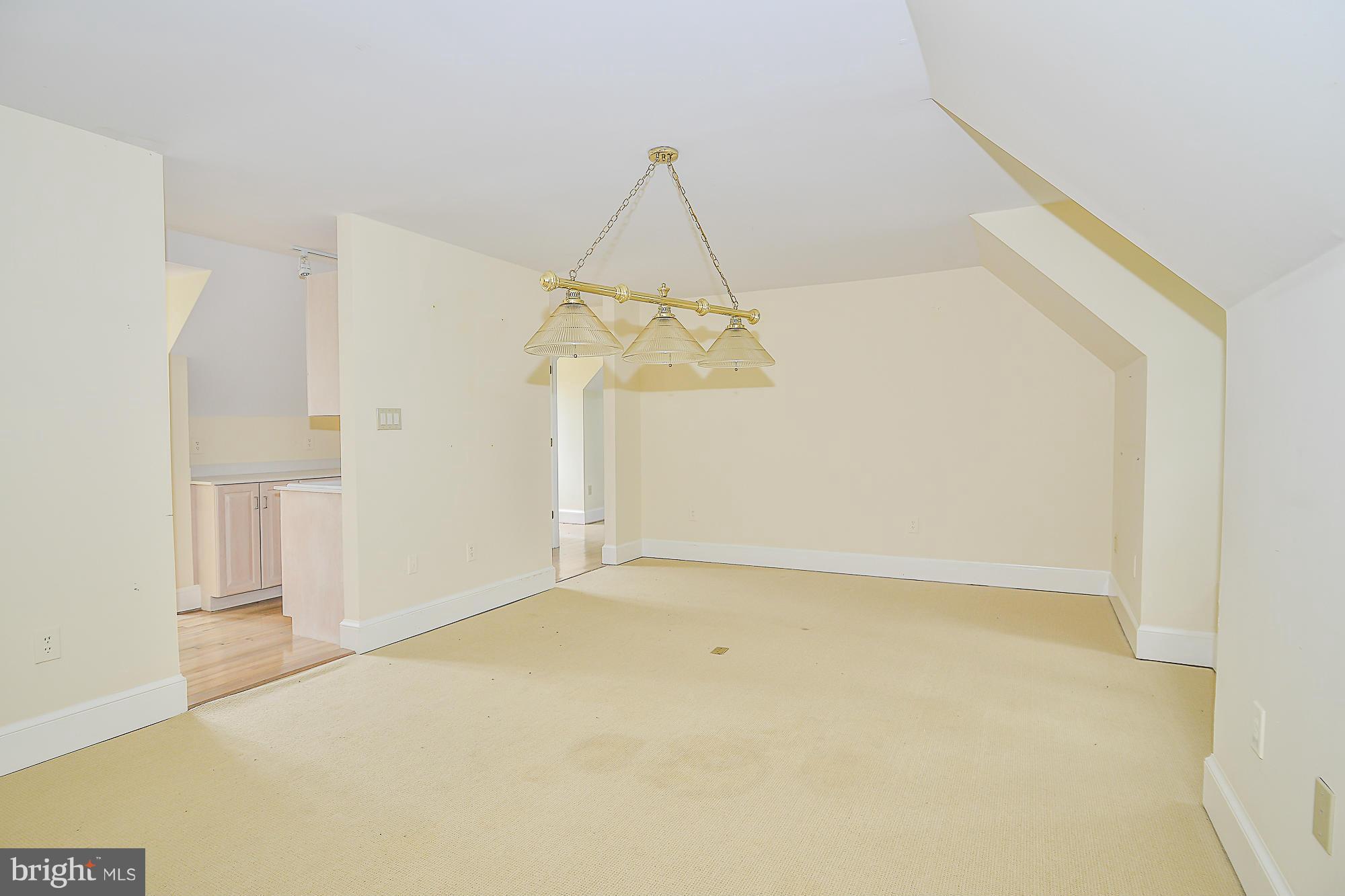 LANGLEY FARMS - Residential