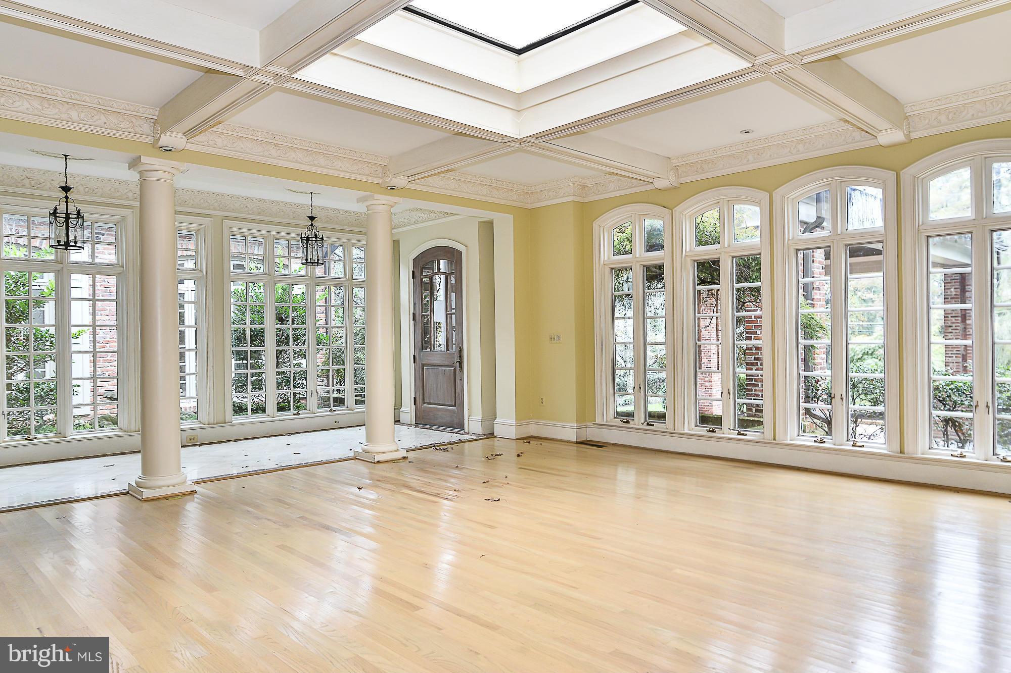 LANGLEY FARMS - Residential