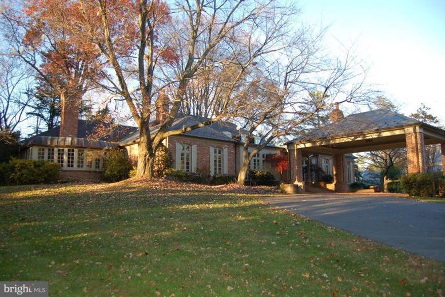 2 acres in sought after Langley Farms, zoned R-1!  Estate home with luxurious appointments throughout!  Gated entrance, landscaped grounds, gourmet kitchen, marble foyer, hardwood floors, luxurious master suite, and pool! See attachment for PAS requirements and WFHM offer submittal information in MLS document section.