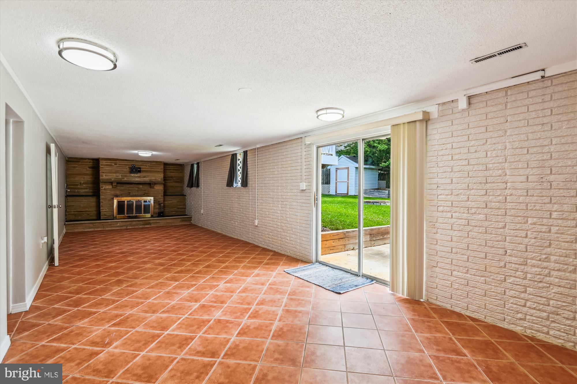 VILLAGE OF OLDE MILL - Residential