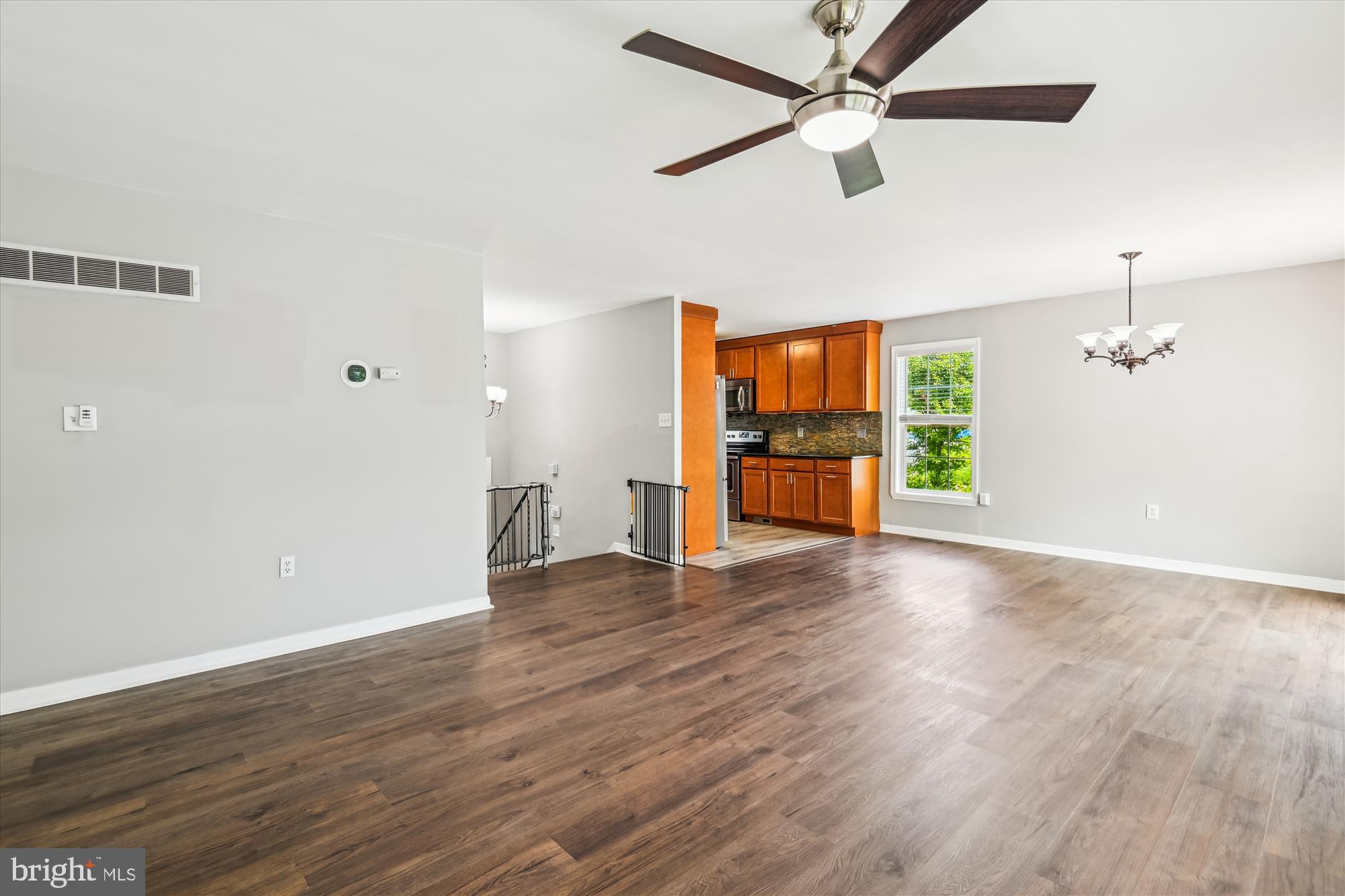 VILLAGE OF OLDE MILL - Residential