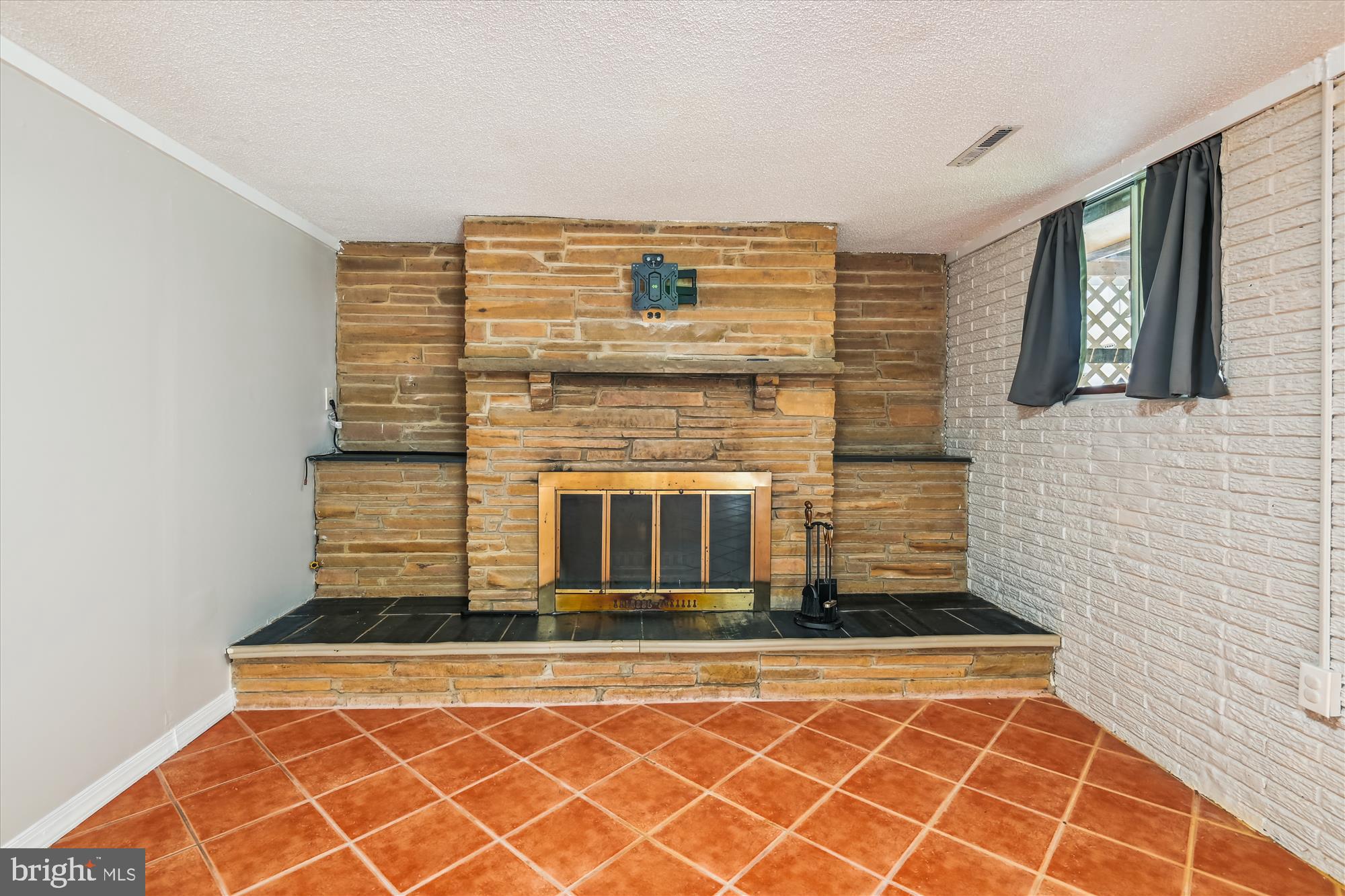 VILLAGE OF OLDE MILL - Residential