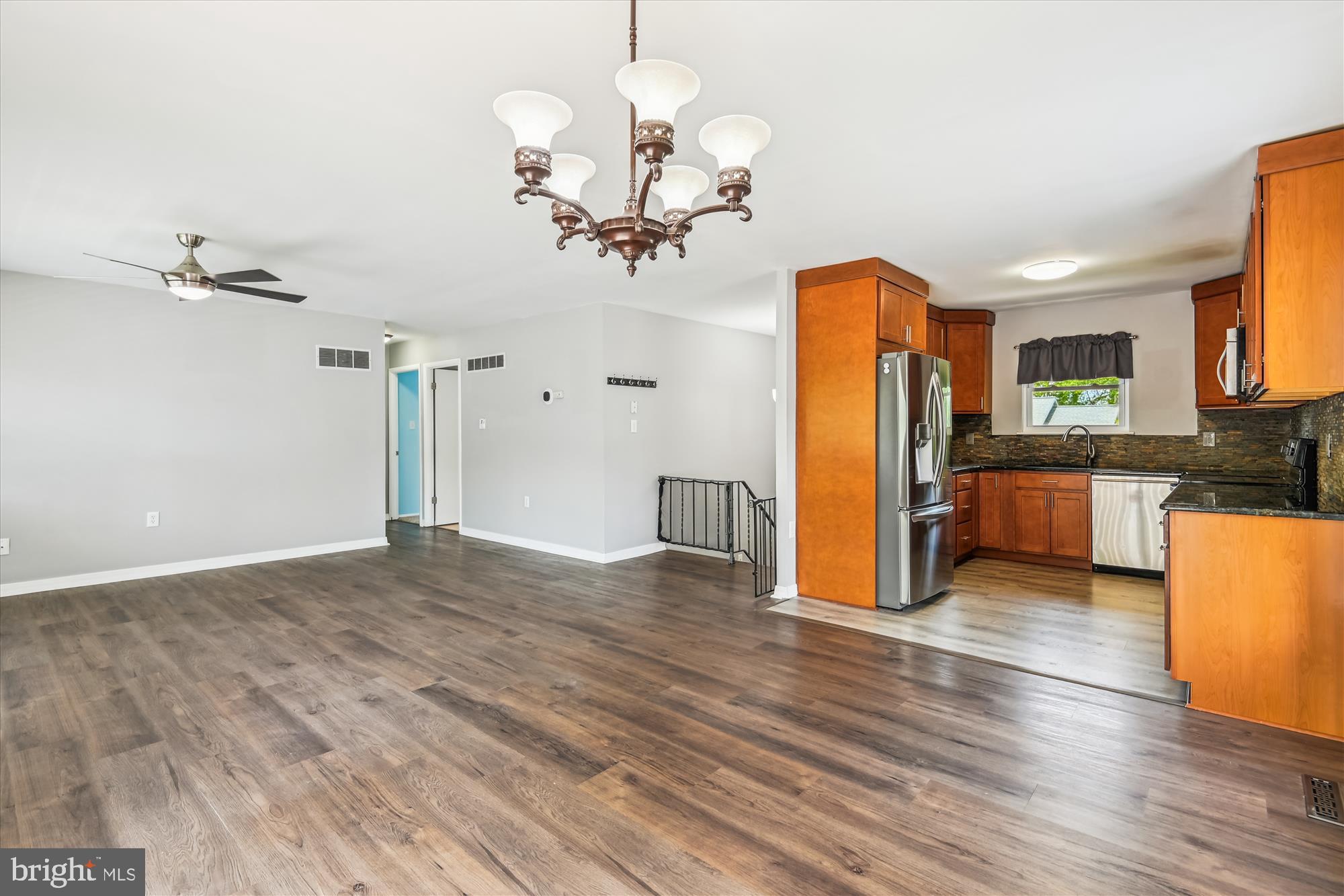 VILLAGE OF OLDE MILL - Residential