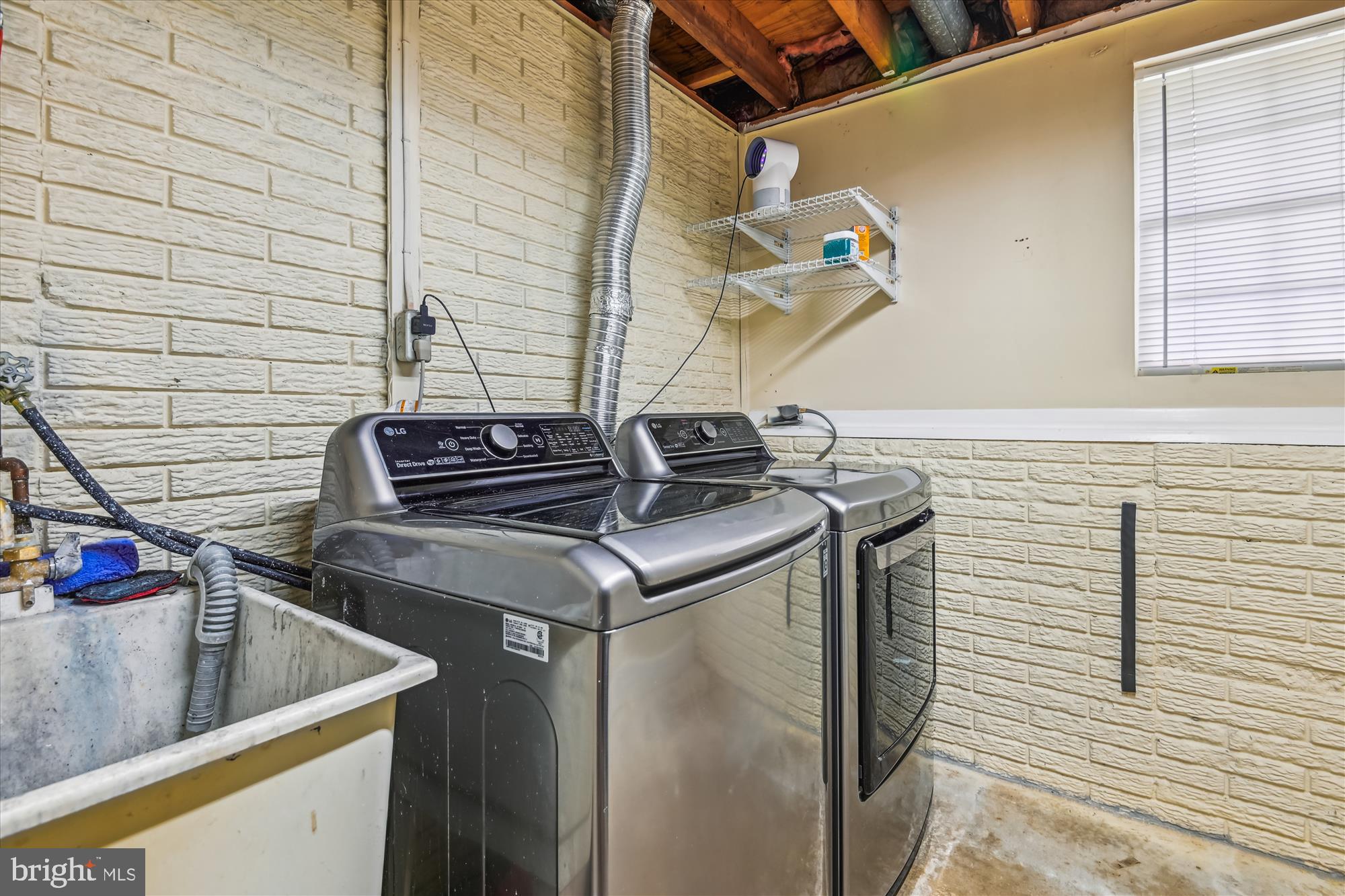 VILLAGE OF OLDE MILL - Residential