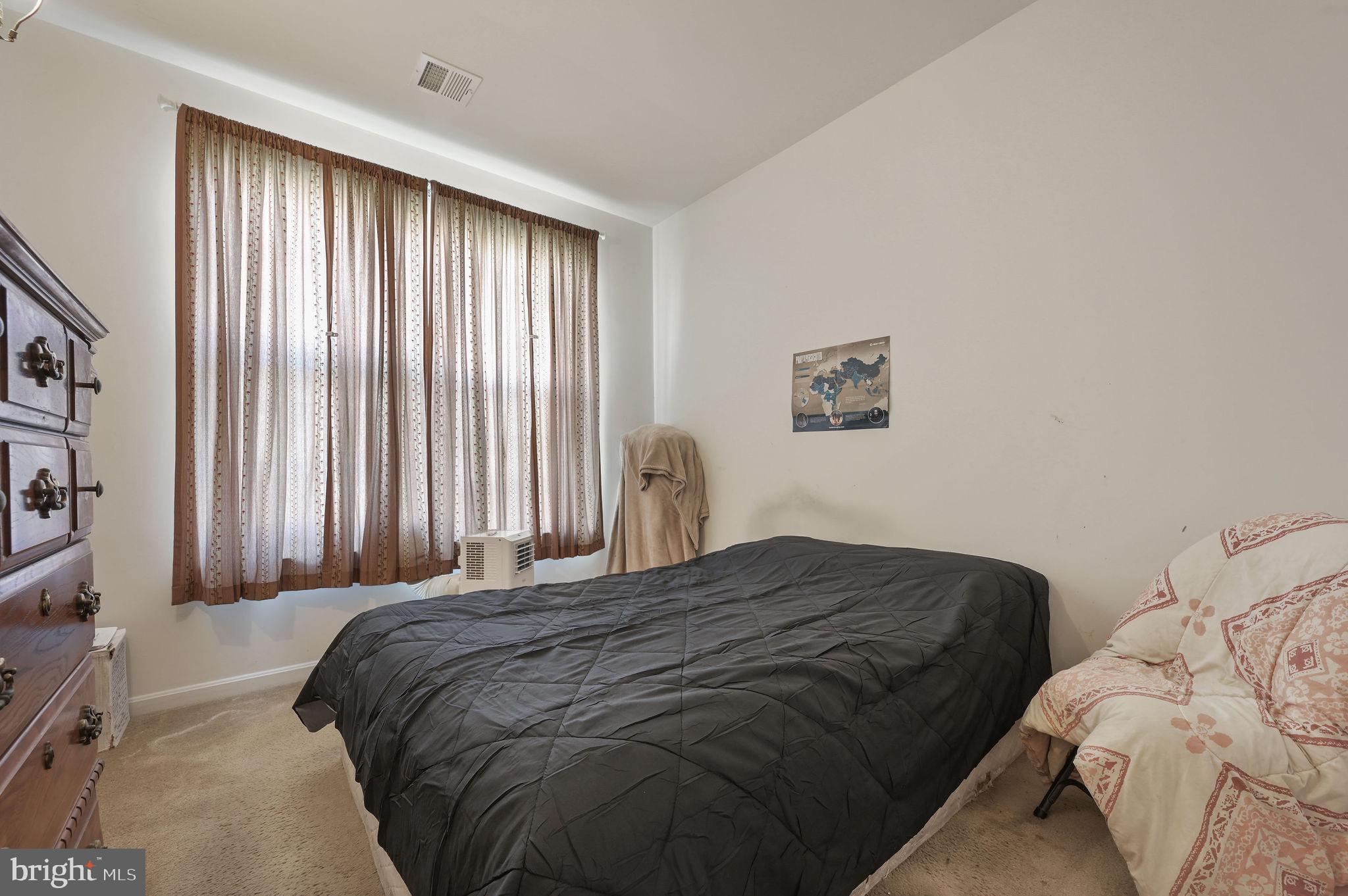 CHAMPIONS CLUB - Residential