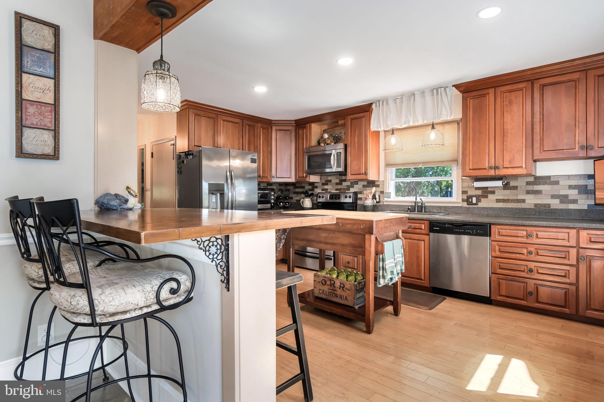 STILL POND - Residential